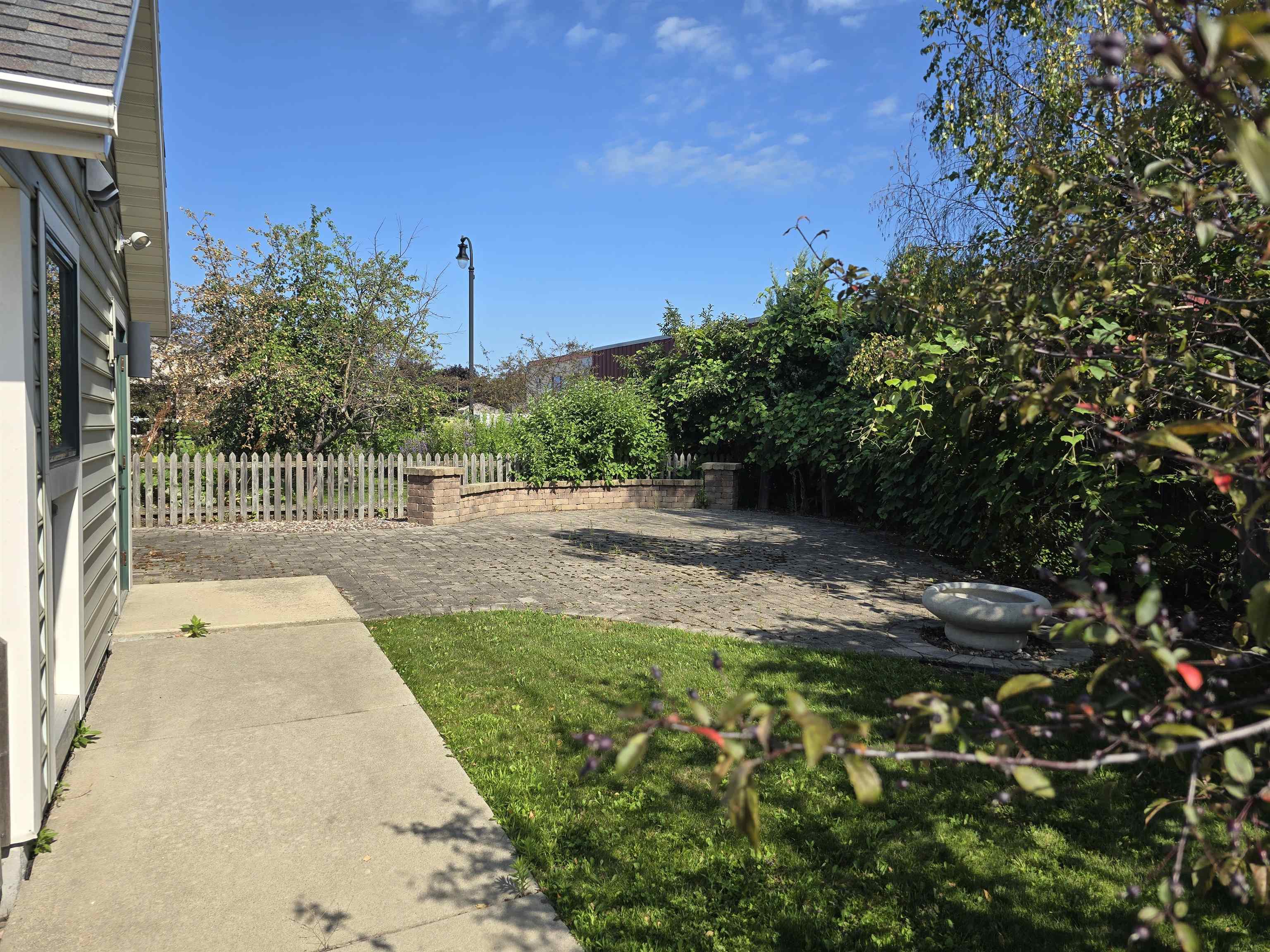 113 W 6TH STREET, Marshfield, Wisconsin 54449, ,Commercial/industrial,For Sale,113 W 6TH STREET,22403877