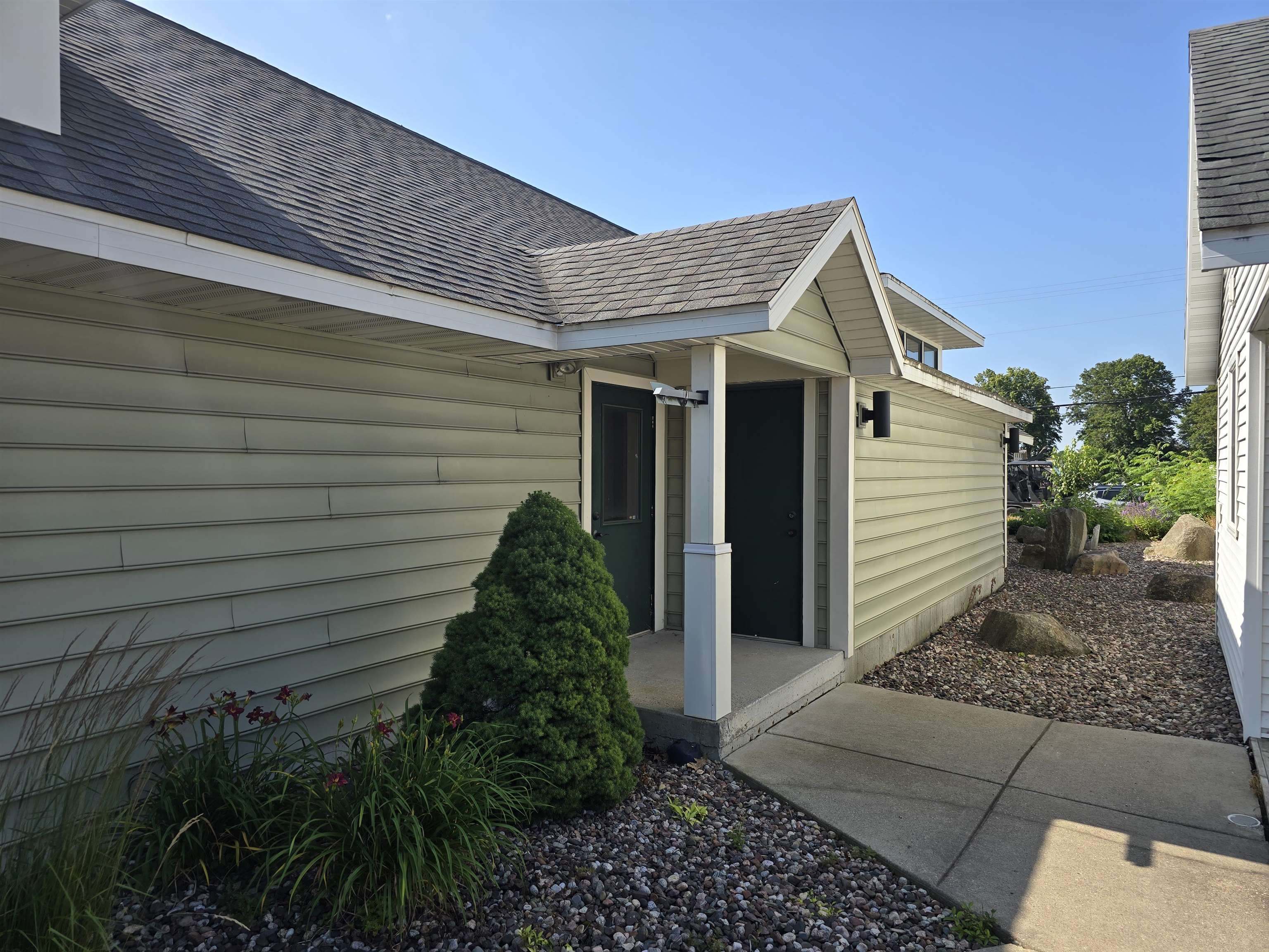 113 W 6TH STREET, Marshfield, Wisconsin 54449, ,Commercial/industrial,For Sale,113 W 6TH STREET,22403877