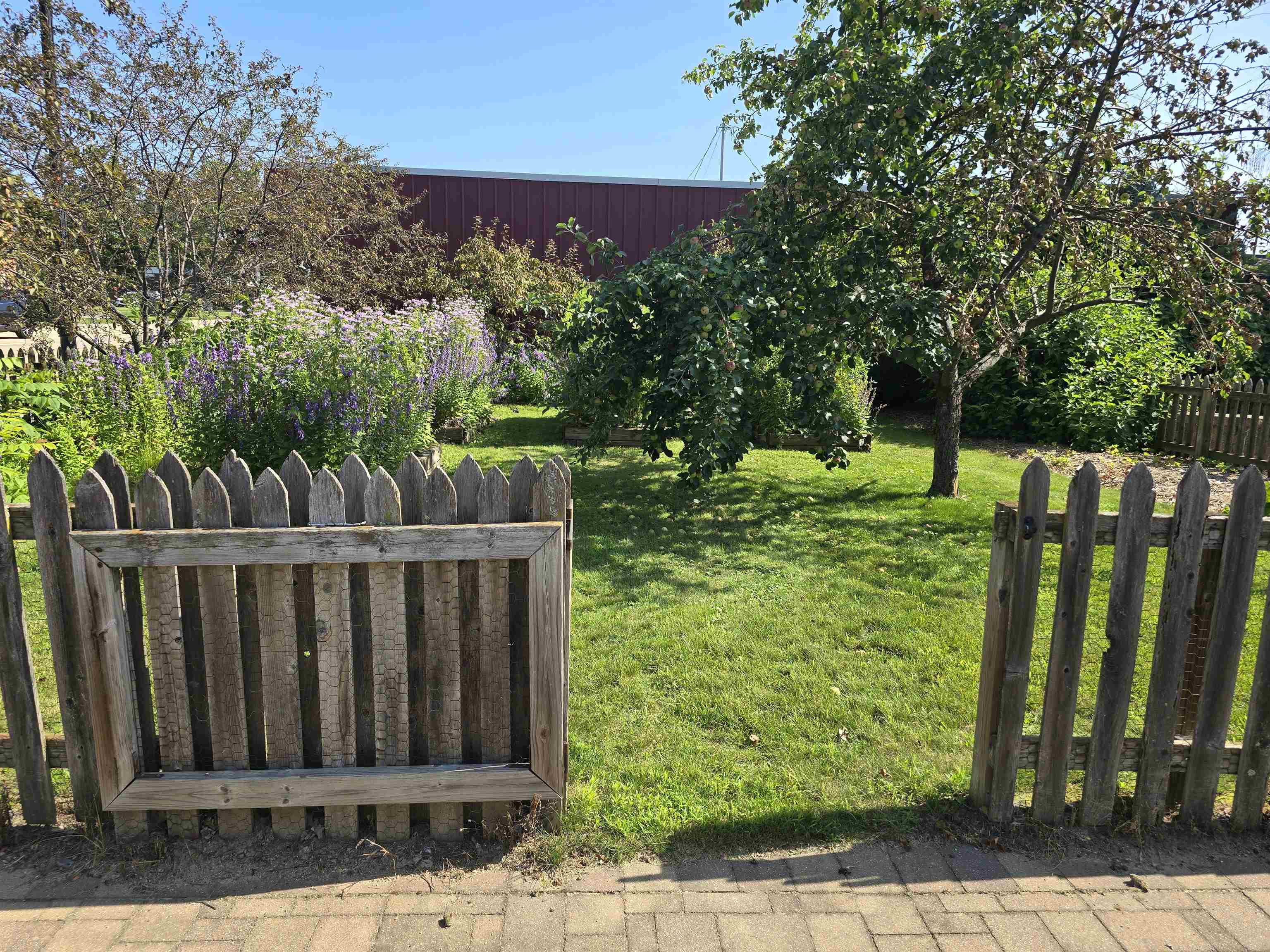 115 W 6TH STREET, Marshfield, Wisconsin 54449, ,Commercial/industrial,For Sale,115 W 6TH STREET,22403879