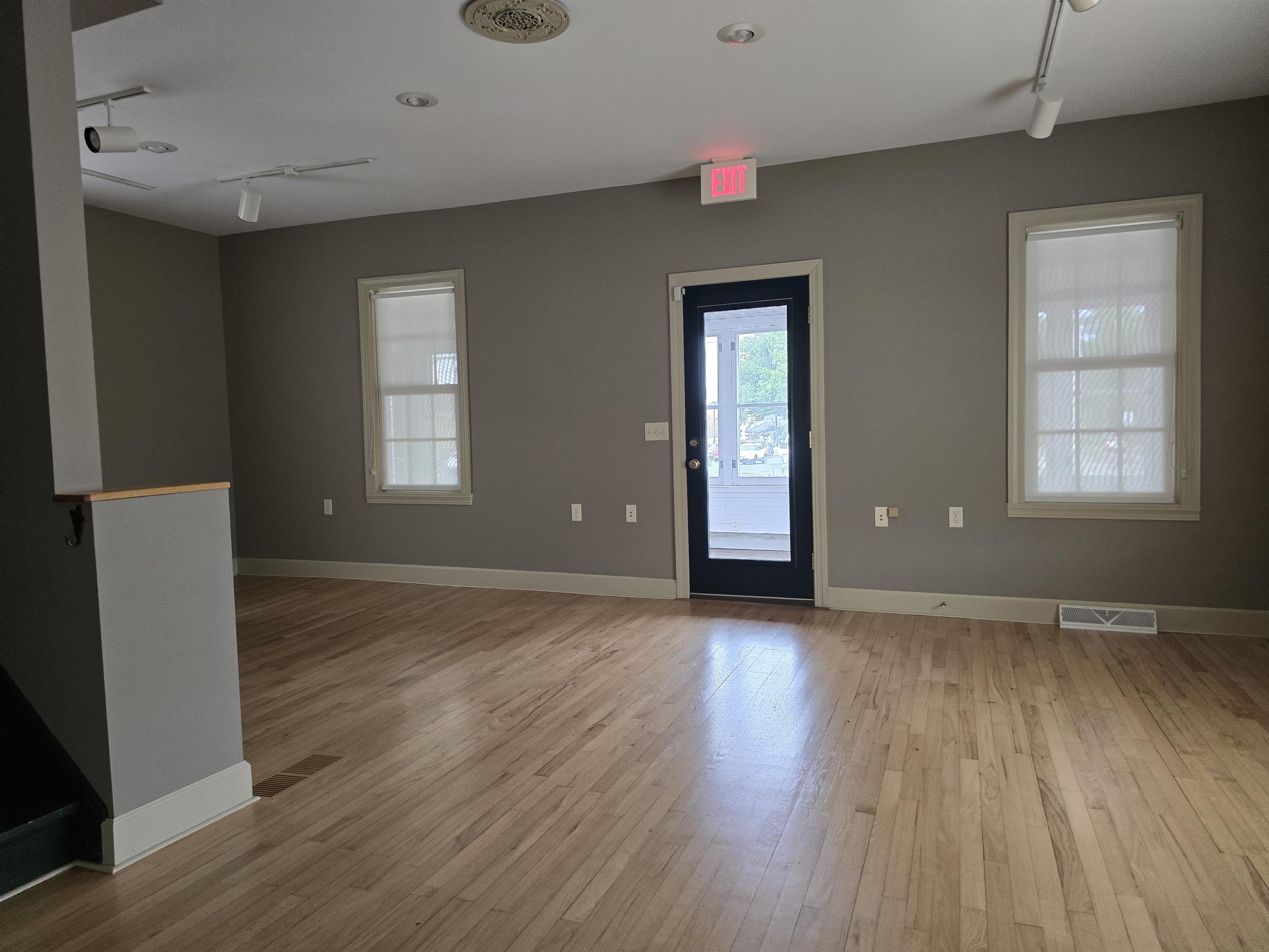 115 W 6TH STREET, Marshfield, Wisconsin 54449, ,Commercial/industrial,For Sale,115 W 6TH STREET,22403879