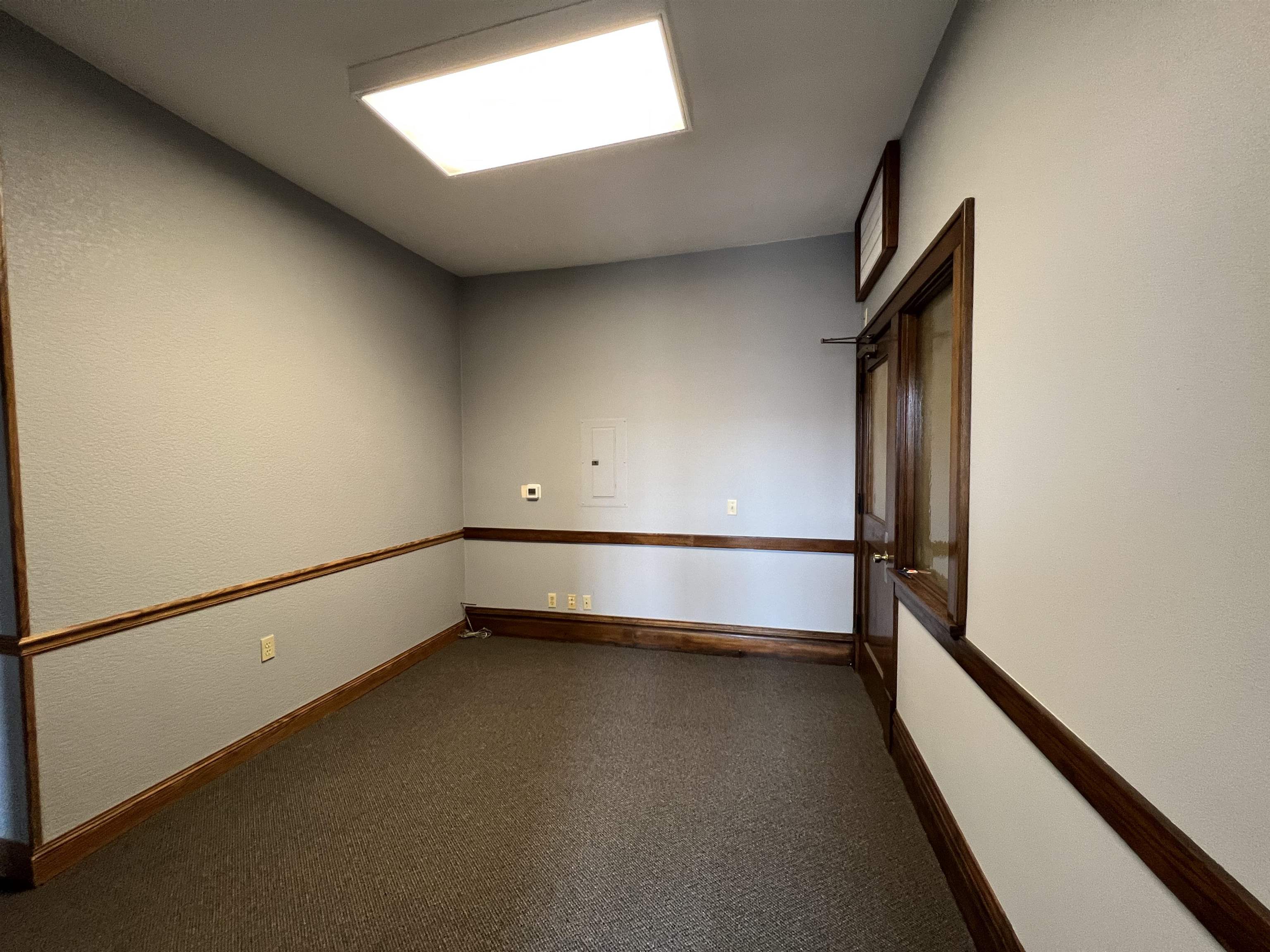 252 S CENTRAL AVENUE, Marshfield, Wisconsin 54449, ,Commercial/industrial,For Rent,252 S CENTRAL AVENUE,22404045