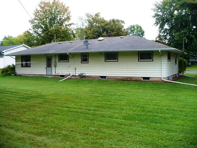 309 S EATON AVENUE, Greenwood, Wisconsin 54437, 2 Bedrooms Bedrooms, ,1 BathroomBathrooms,Residential,For Sale,309 S EATON AVENUE,22404185