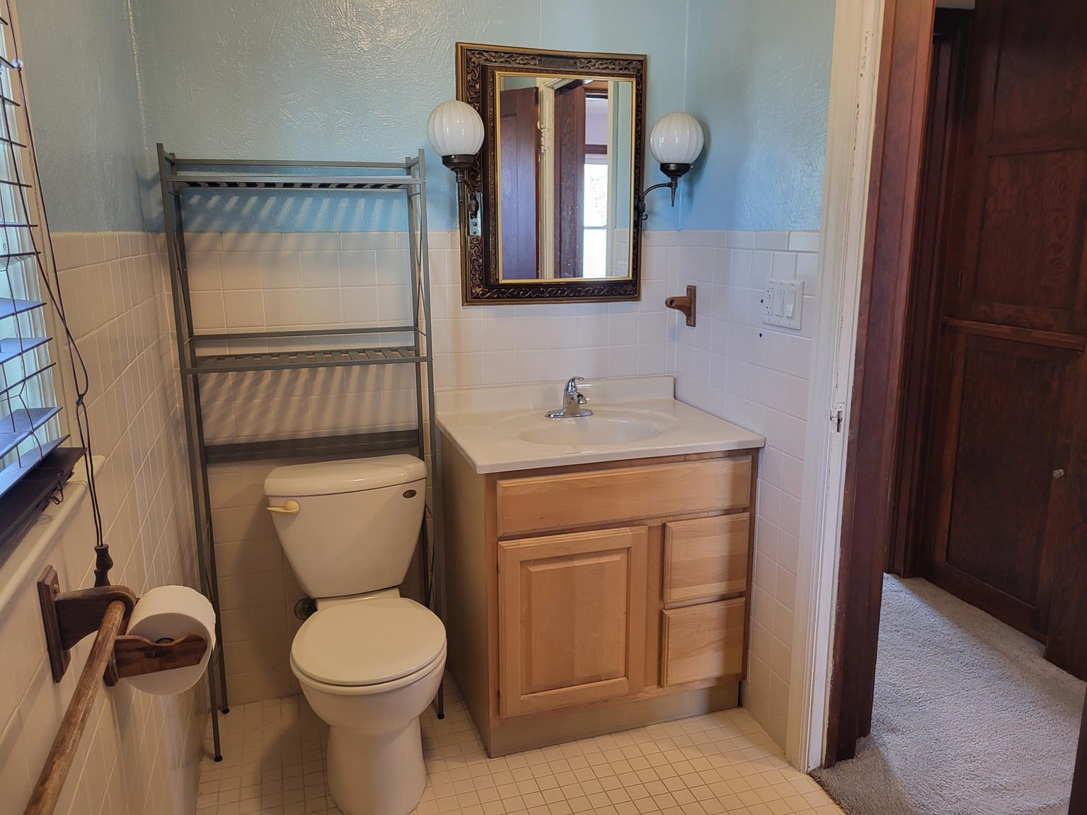 709 S VINE AVENUE, Marshfield, Wisconsin 54449, 3 Bedrooms Bedrooms, ,1 BathroomBathrooms,Residential,For Sale,709 S VINE AVENUE,22405084