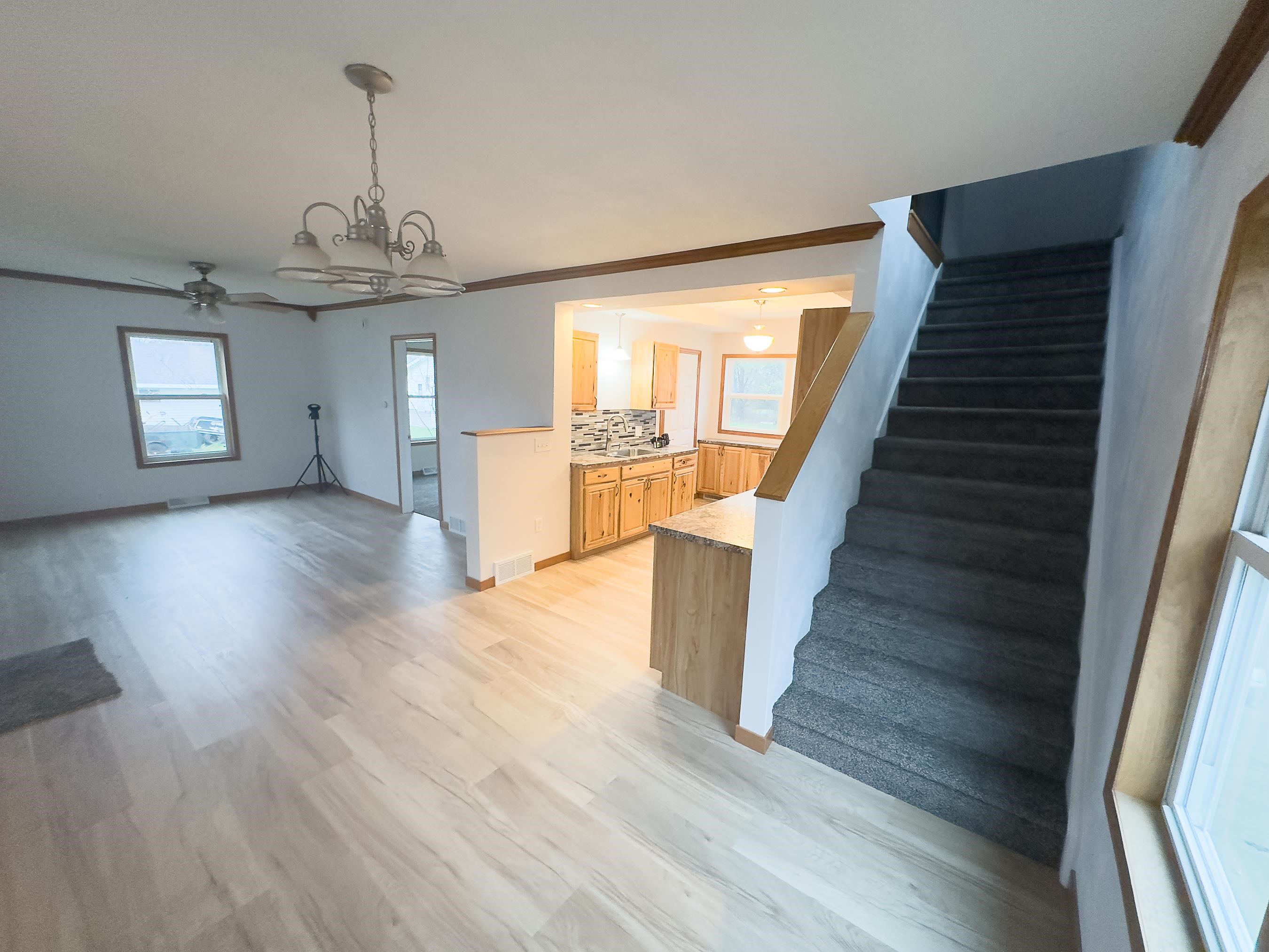 506 W 7TH STREET