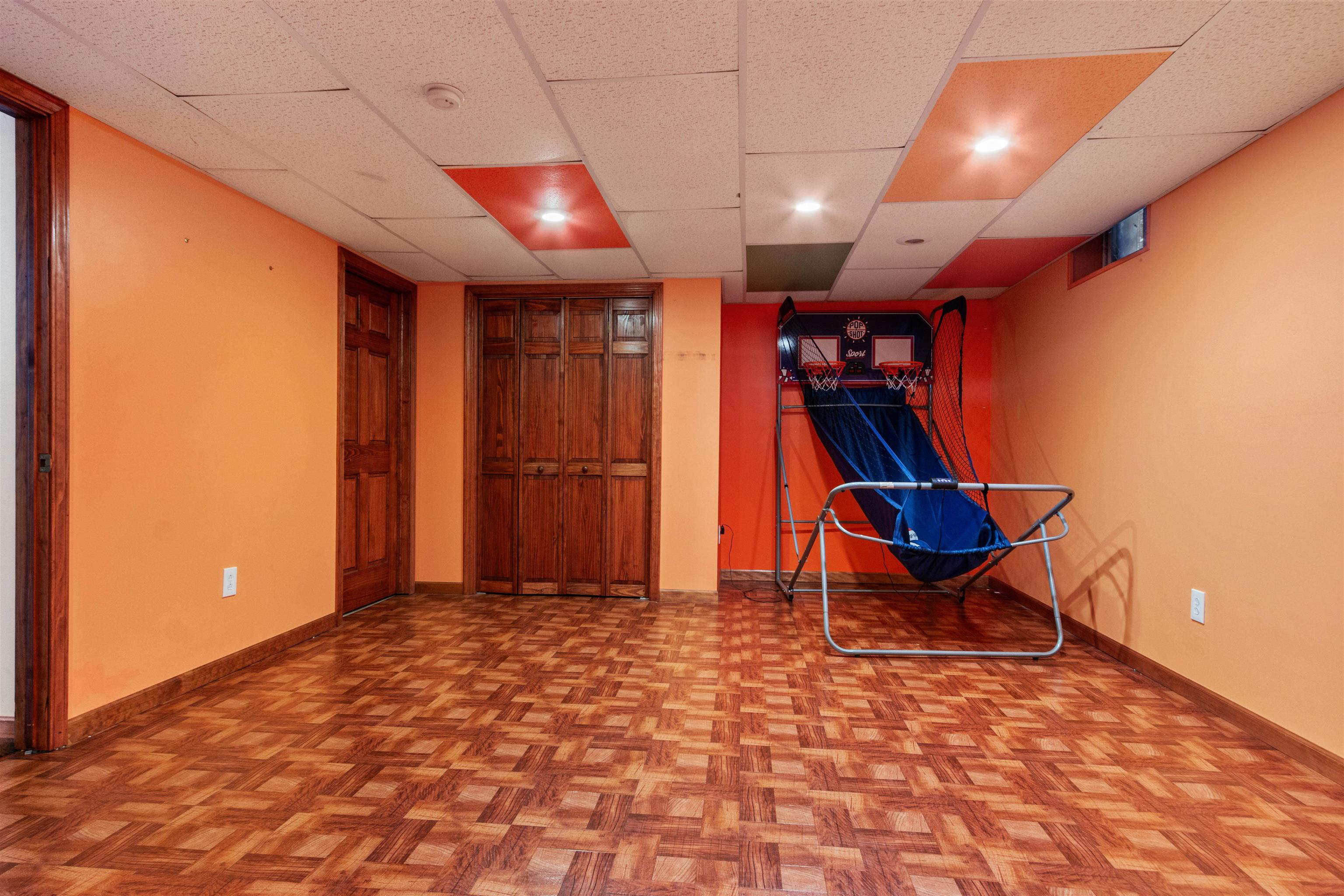 5429 Pinewood Drive