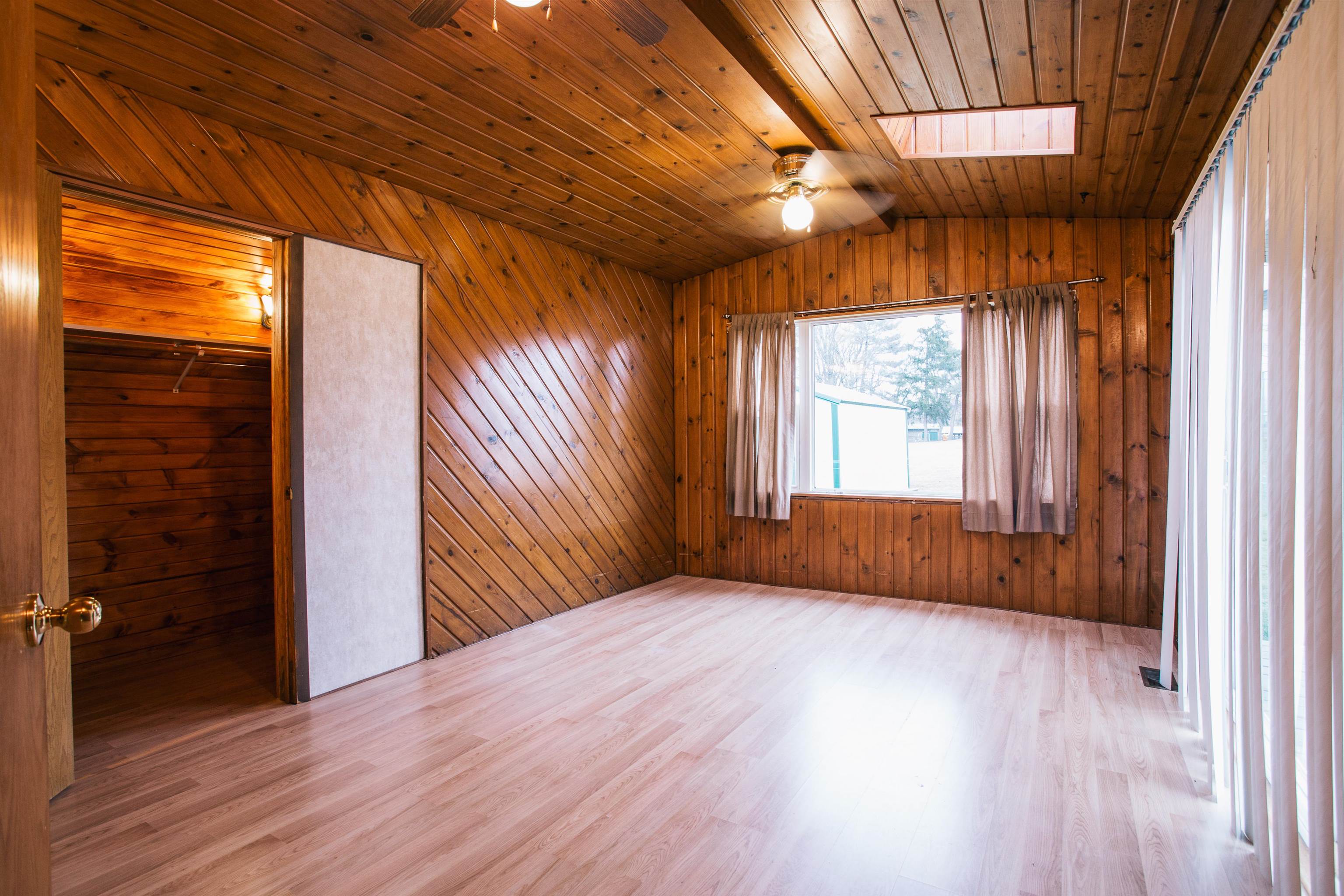 9 CENTER STREET, Neillsville, Wisconsin 54456, 3 Bedrooms Bedrooms, ,1 BathroomBathrooms,Residential,For Sale,9 CENTER STREET,22405754