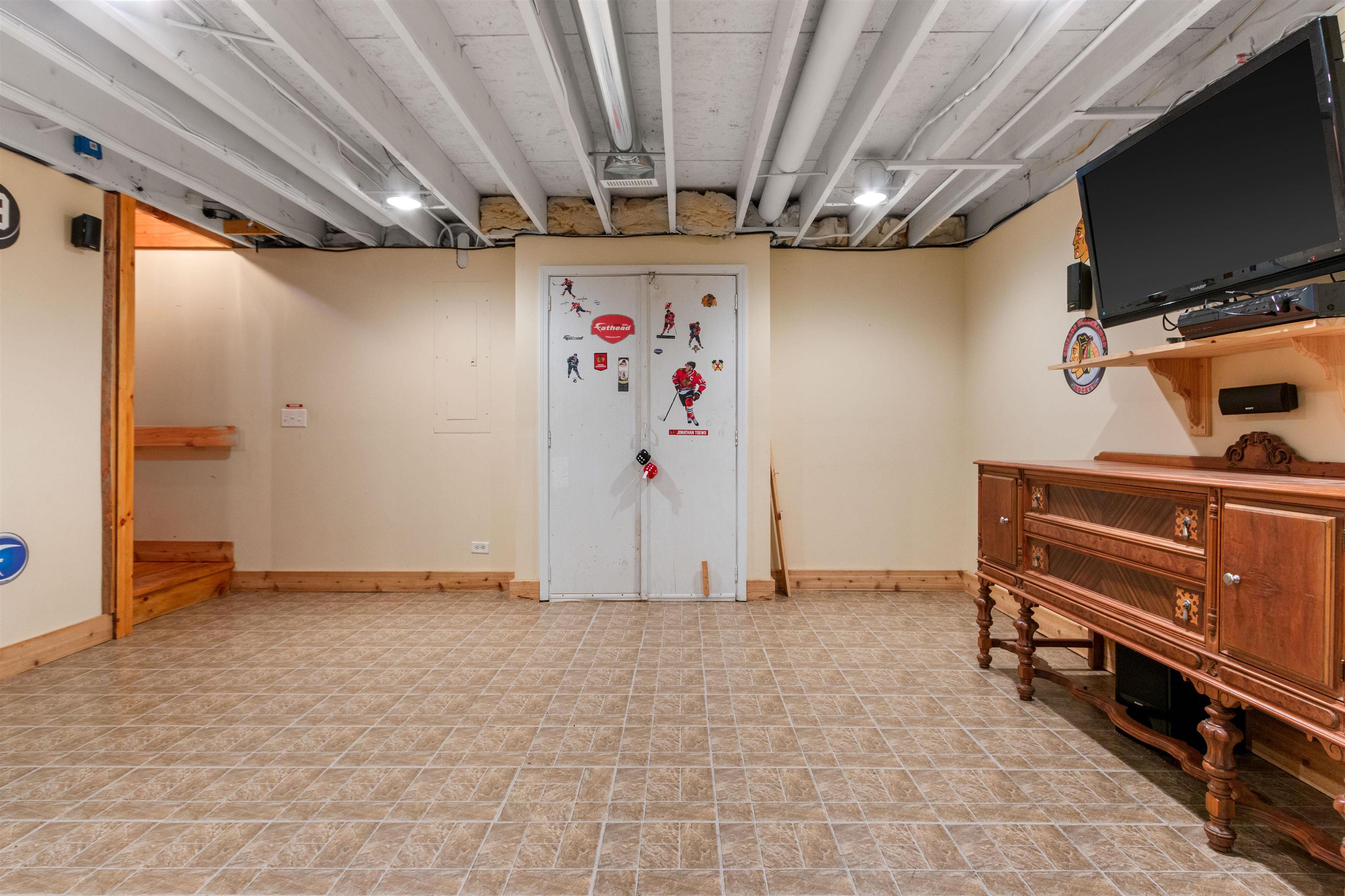 W13554 BLACK OAK COURT