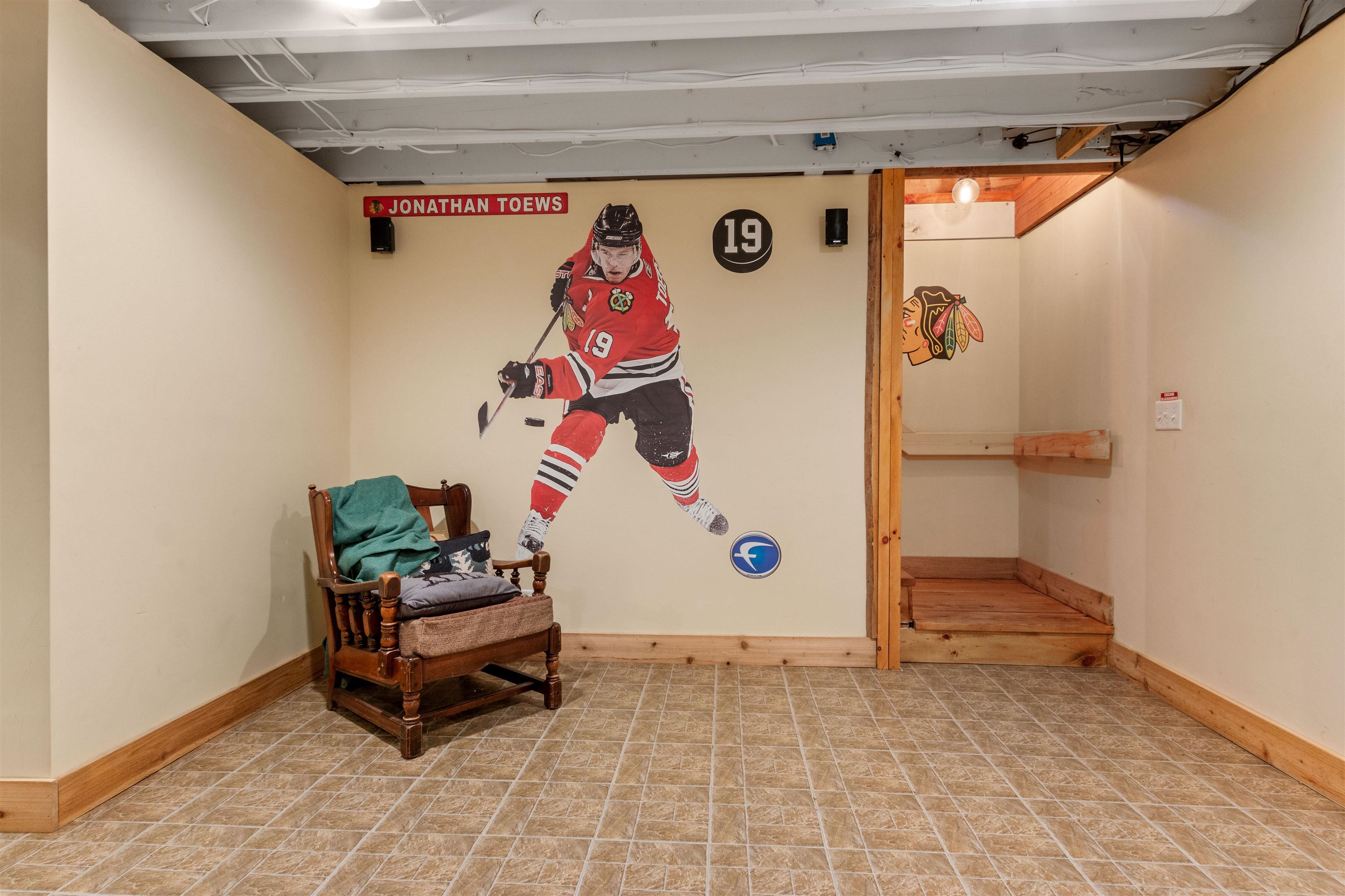 W13554 BLACK OAK COURT