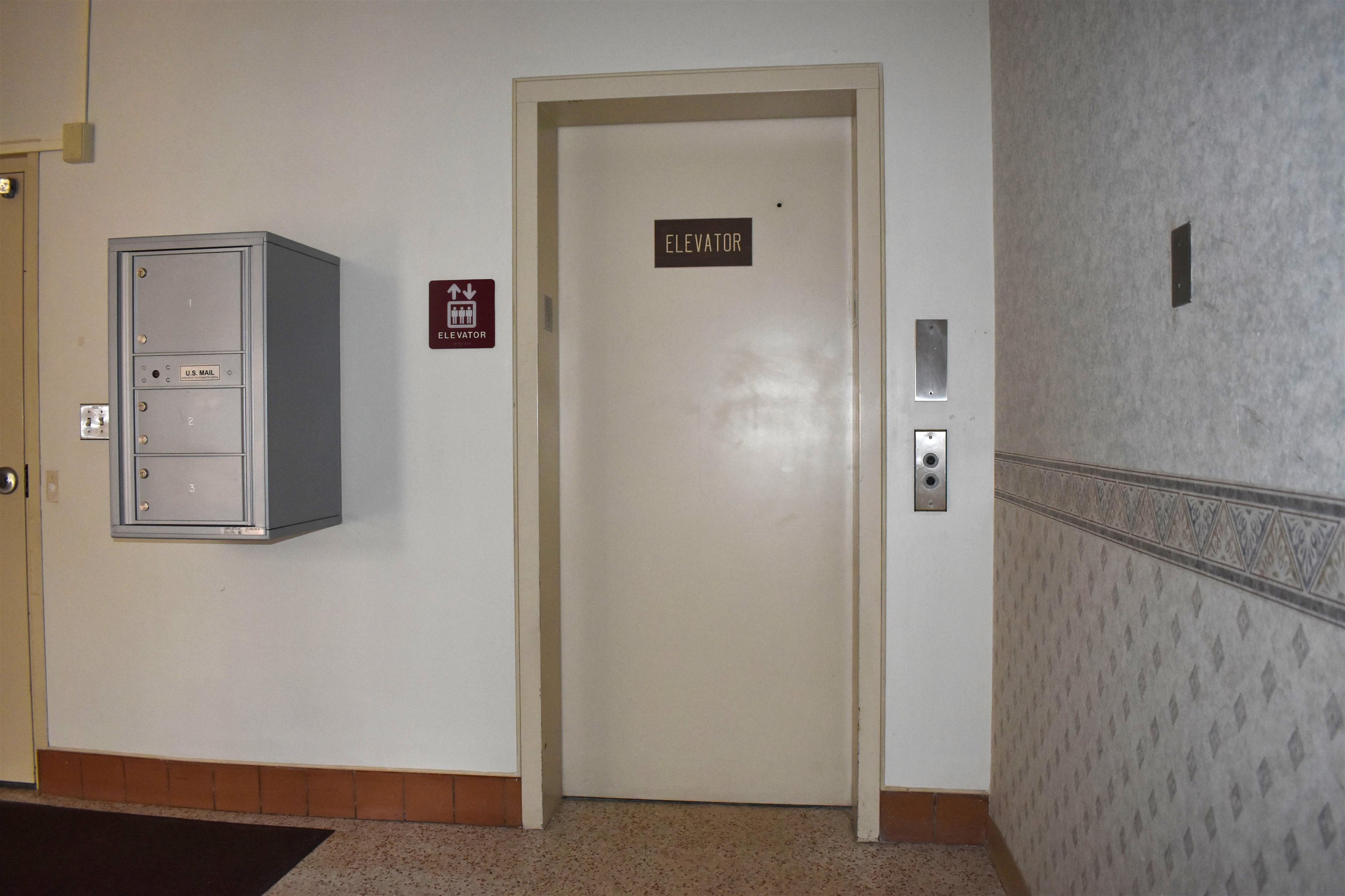 1025 CLARK STREET, Stevens Point, Wisconsin 54481, ,Commercial/industrial,For Sale,1025 CLARK STREET,22500044