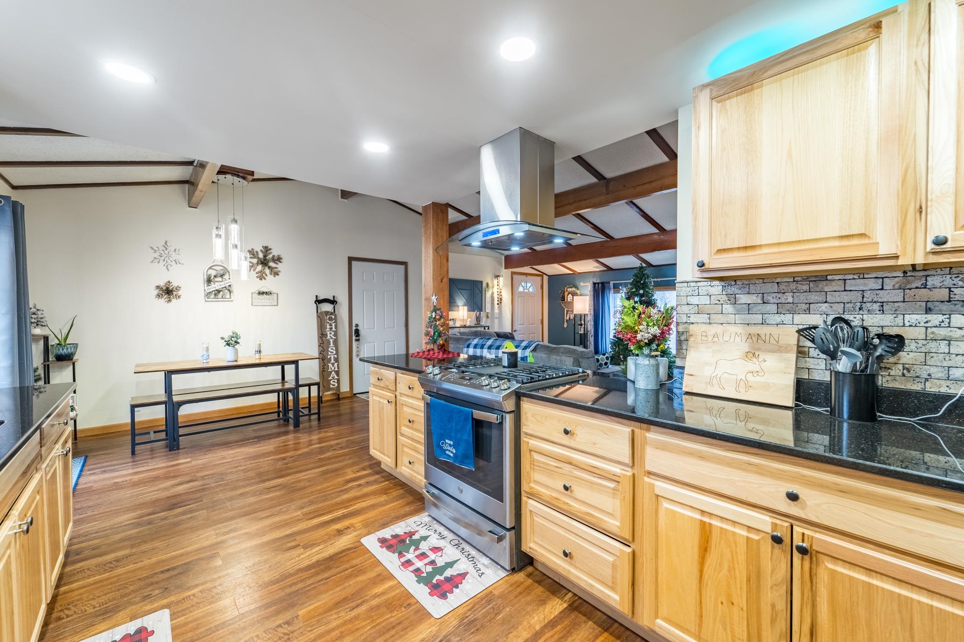 113 CLAYTON STREET, Wausau, Wisconsin 54401, 3 Bedrooms Bedrooms, ,2 BathroomsBathrooms,Residential,For Sale,113 CLAYTON STREET,22500063