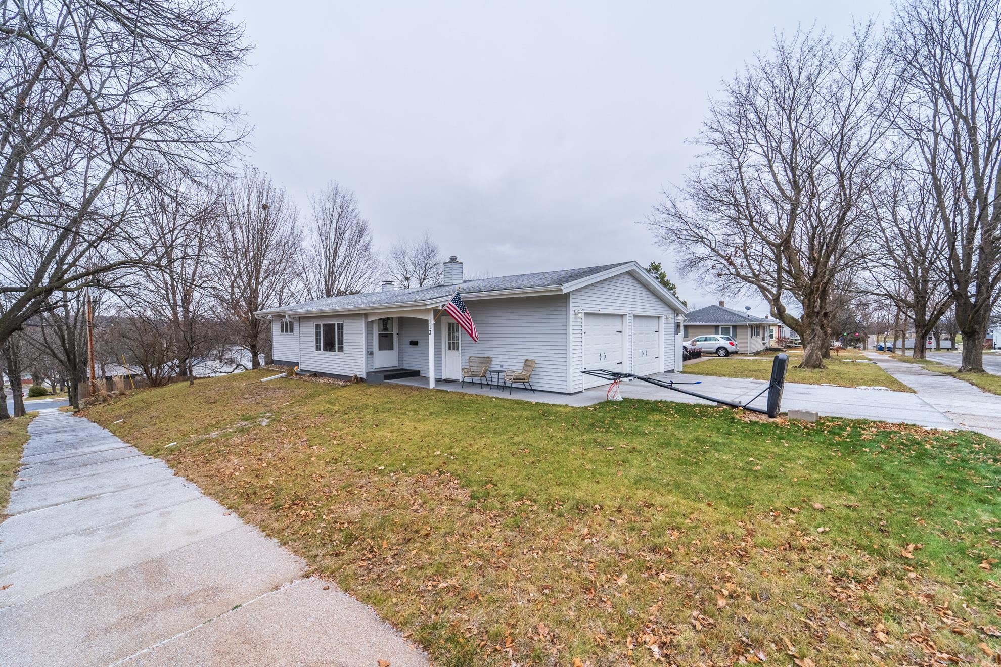 113 CLAYTON STREET, Wausau, Wisconsin 54401, 3 Bedrooms Bedrooms, ,2 BathroomsBathrooms,Residential,For Sale,113 CLAYTON STREET,22500063