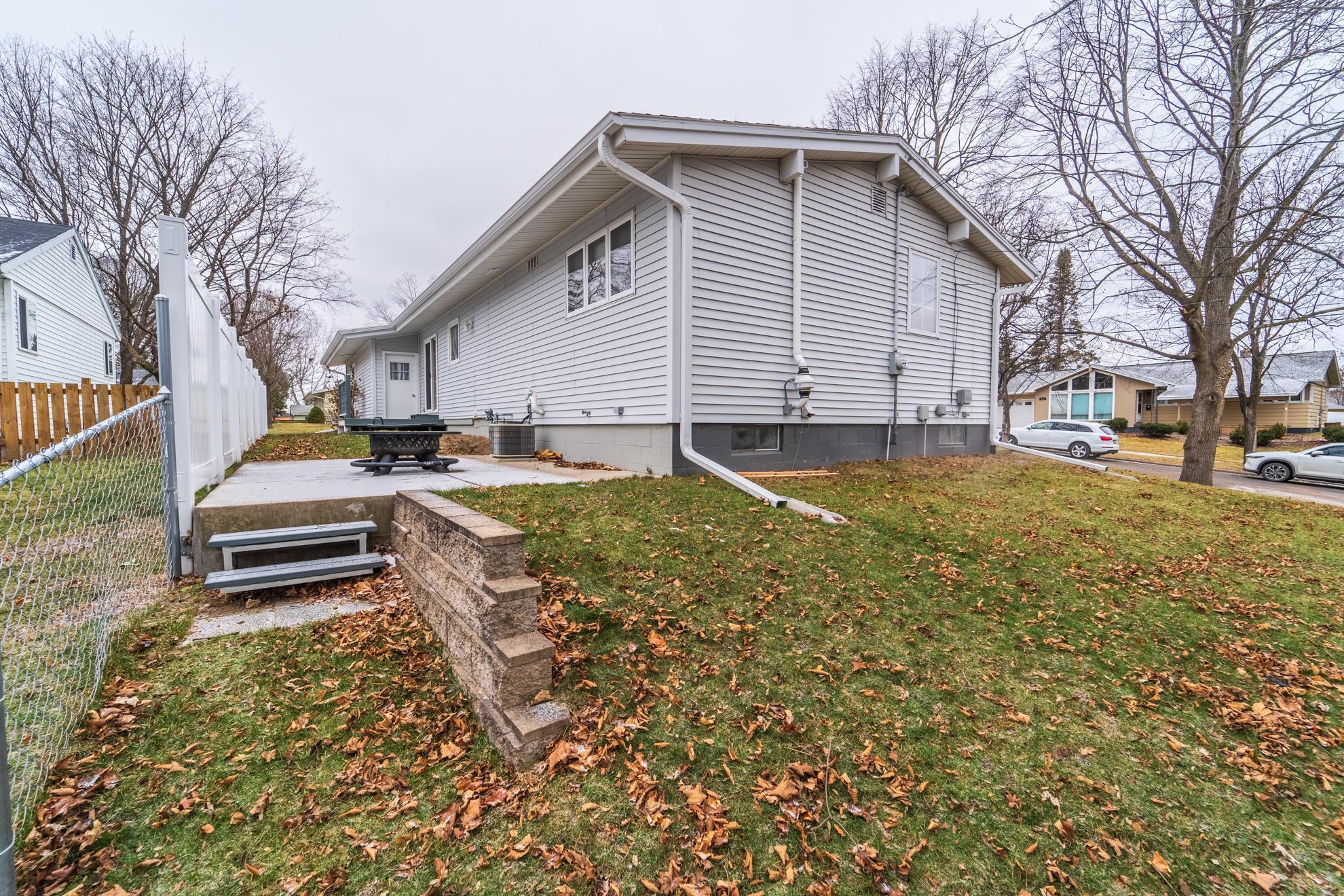 113 CLAYTON STREET, Wausau, Wisconsin 54401, 3 Bedrooms Bedrooms, ,2 BathroomsBathrooms,Residential,For Sale,113 CLAYTON STREET,22500063