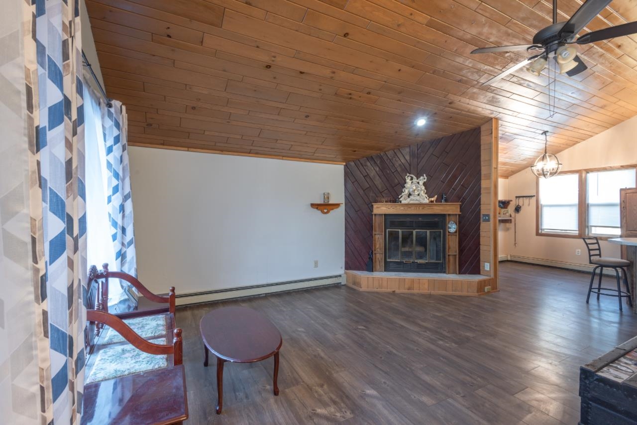 248 ROBERTA STREET, Medford, Wisconsin 54451, 3 Bedrooms Bedrooms, ,2 BathroomsBathrooms,Residential,For Sale,248 ROBERTA STREET,22500099