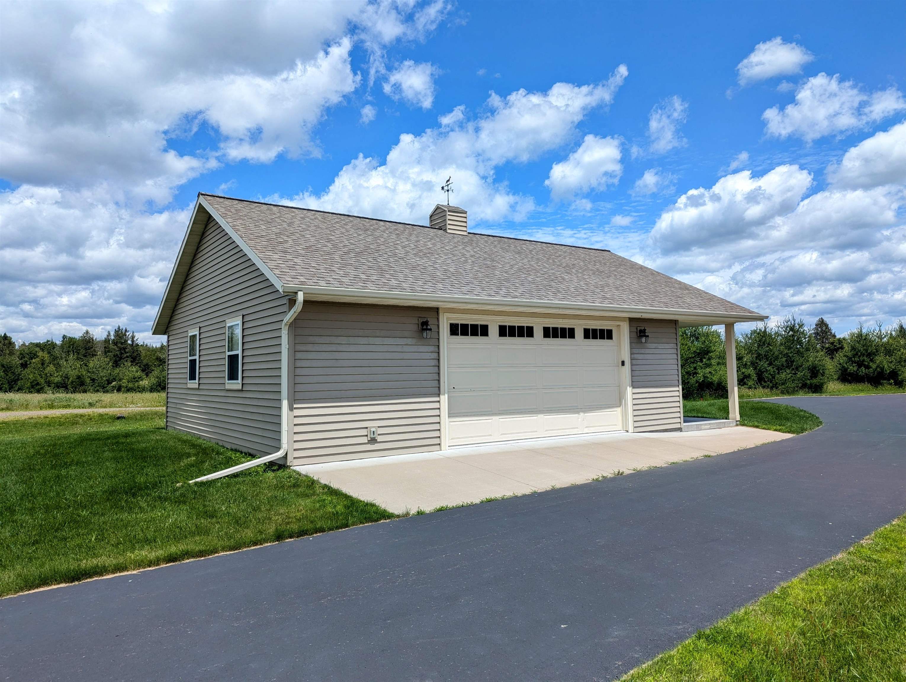 N16370 BUNTING LANE, Phillips, Wisconsin 54514, 4 Bedrooms Bedrooms, ,2 BathroomsBathrooms,Residential,For Sale,N16370 BUNTING LANE,22500301