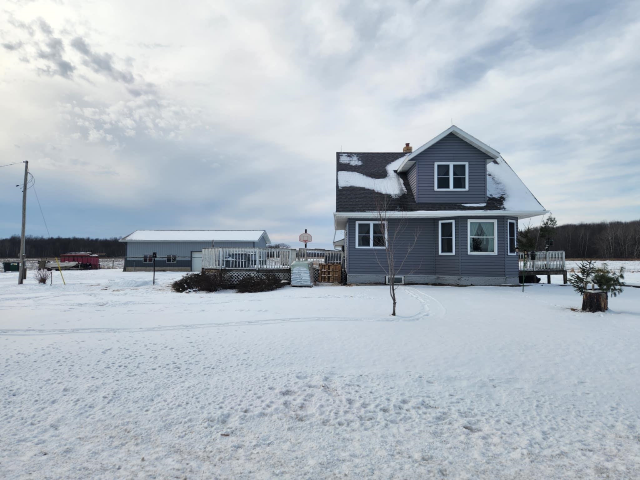 8233 COUNTY ROAD F, Arpin, Wisconsin 54410, 3 Bedrooms Bedrooms, ,1 BathroomBathrooms,Residential,For Sale,8233 COUNTY ROAD F,22500401