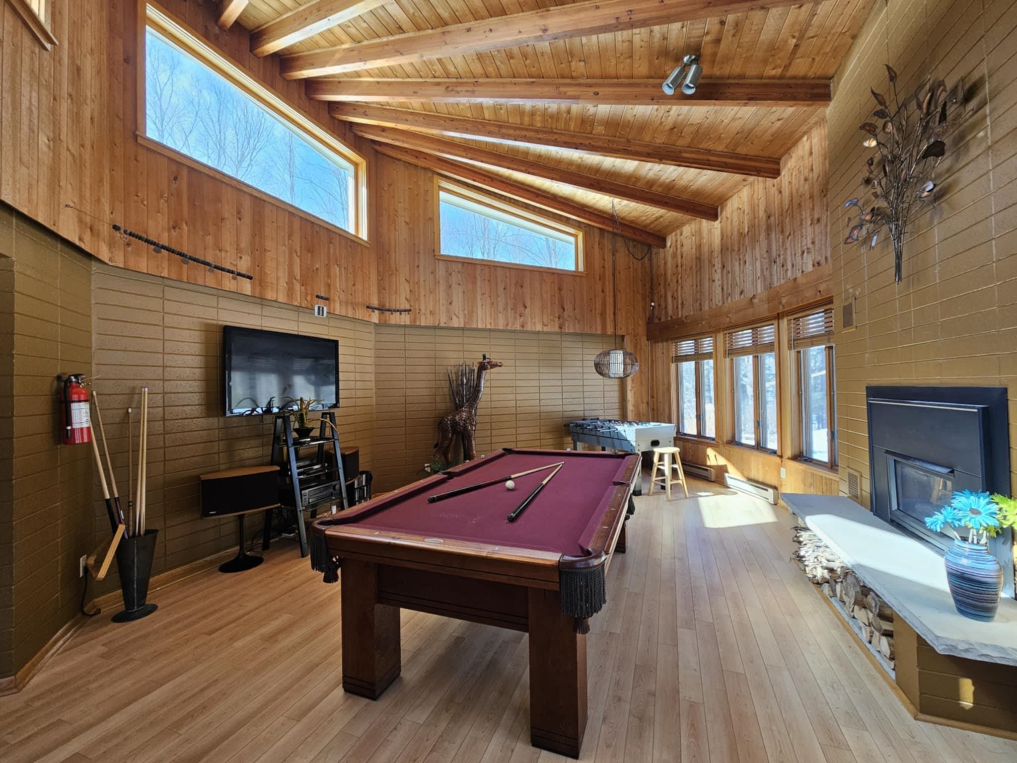 112166 OLD SUGARBUSH LANE, Marshfield, Wisconsin 54449, 4 Bedrooms Bedrooms, ,2 BathroomsBathrooms,Residential,For Sale,112166 OLD SUGARBUSH LANE,22500649