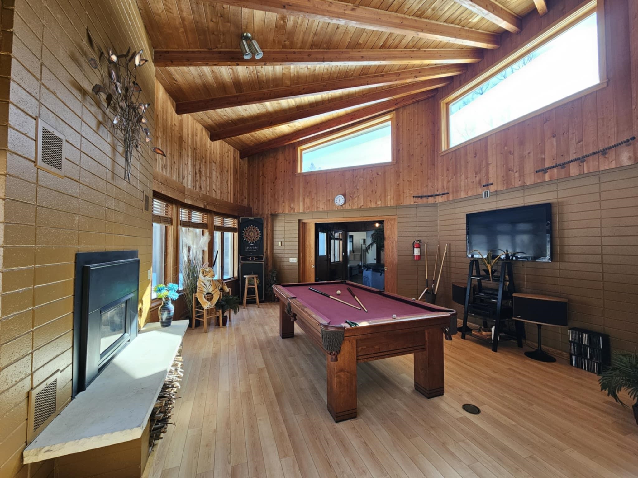 112166 OLD SUGARBUSH LANE, Marshfield, Wisconsin 54449, 4 Bedrooms Bedrooms, ,2 BathroomsBathrooms,Residential,For Sale,112166 OLD SUGARBUSH LANE,22500649