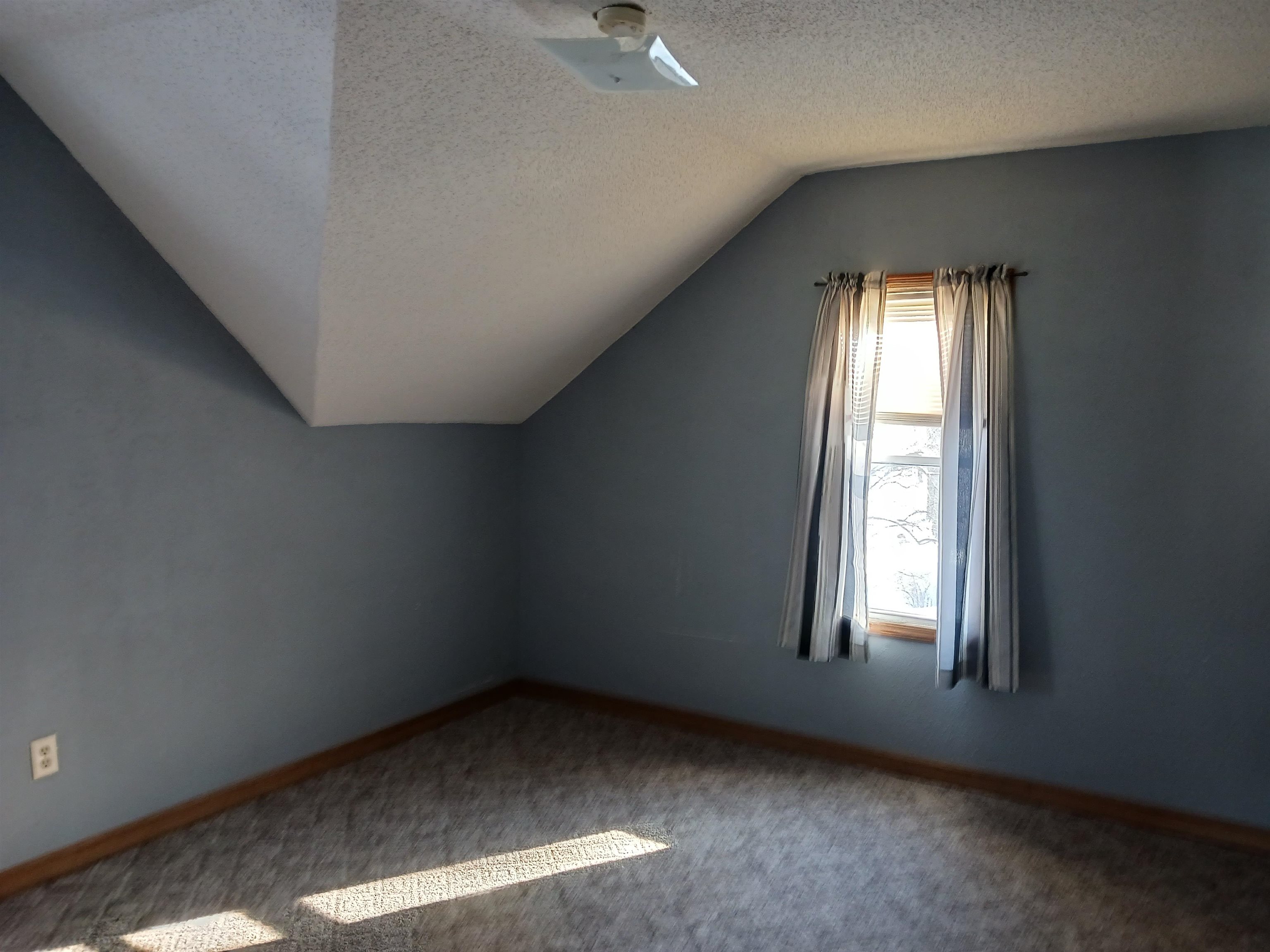 651 WISCONSIN RIVER DRIVE, Port Edwards, Wisconsin 54469, 4 Bedrooms Bedrooms, ,3 BathroomsBathrooms,Residential,For Sale,651 WISCONSIN RIVER DRIVE,22500652