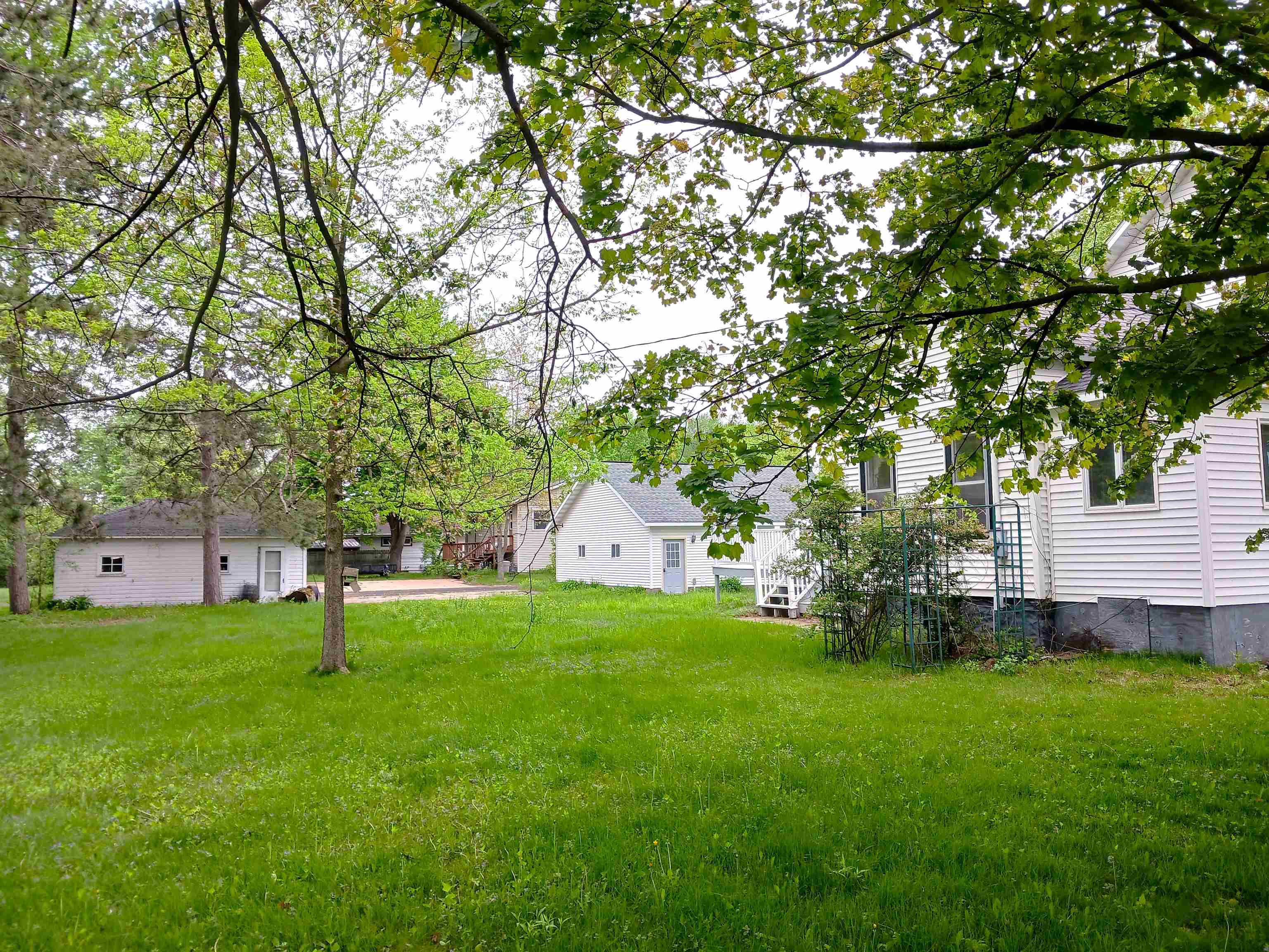 651 WISCONSIN RIVER DRIVE, Port Edwards, Wisconsin 54469, 4 Bedrooms Bedrooms, ,3 BathroomsBathrooms,Residential,For Sale,651 WISCONSIN RIVER DRIVE,22500652