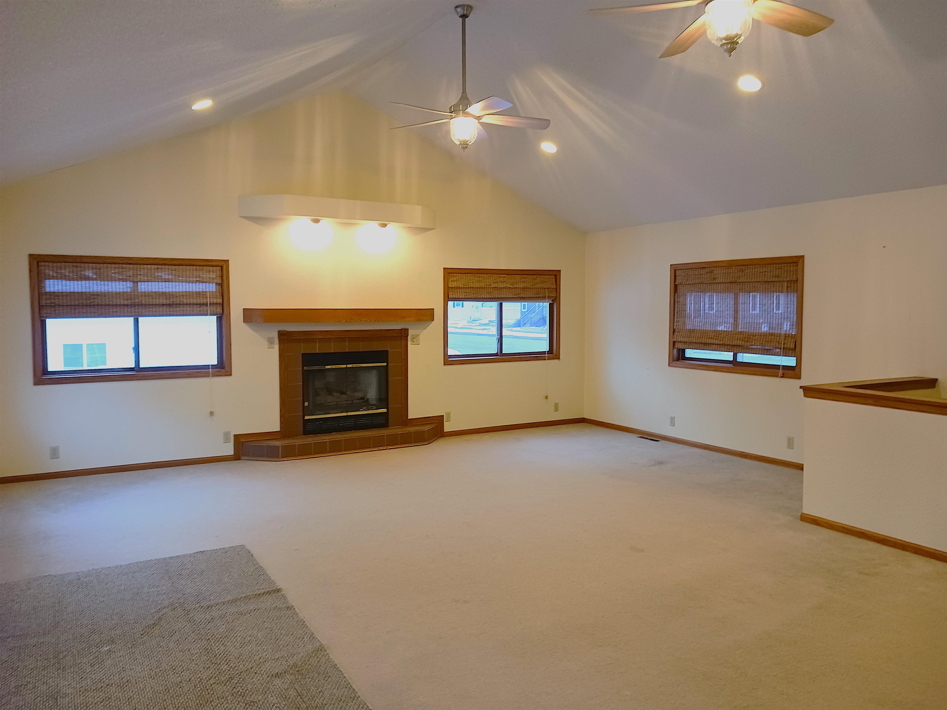 651 WISCONSIN RIVER DRIVE, Port Edwards, Wisconsin 54469, 4 Bedrooms Bedrooms, ,3 BathroomsBathrooms,Residential,For Sale,651 WISCONSIN RIVER DRIVE,22500652
