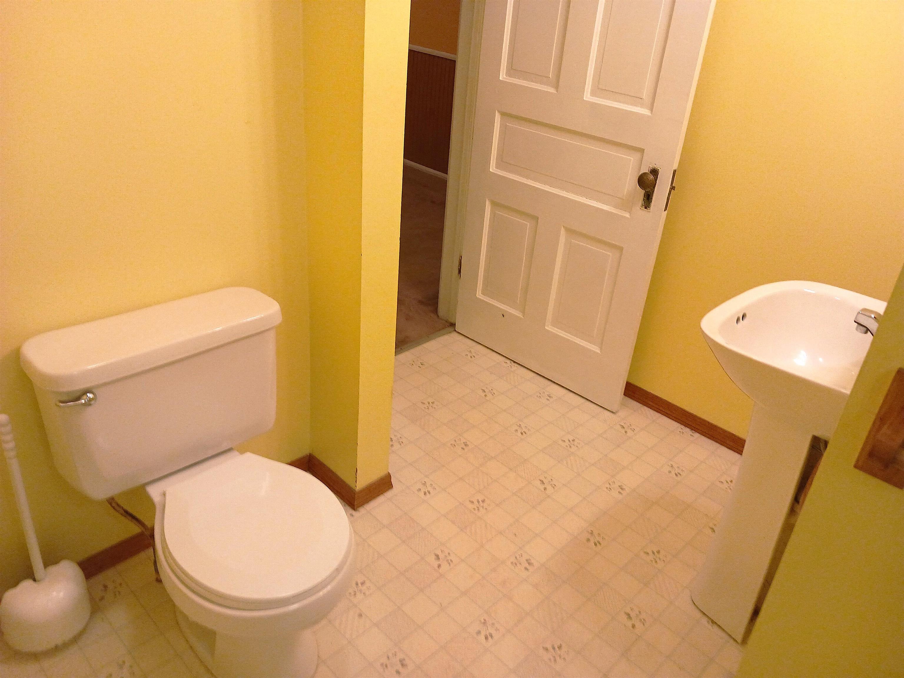 651 WISCONSIN RIVER DRIVE, Port Edwards, Wisconsin 54469, 4 Bedrooms Bedrooms, ,3 BathroomsBathrooms,Residential,For Sale,651 WISCONSIN RIVER DRIVE,22500652