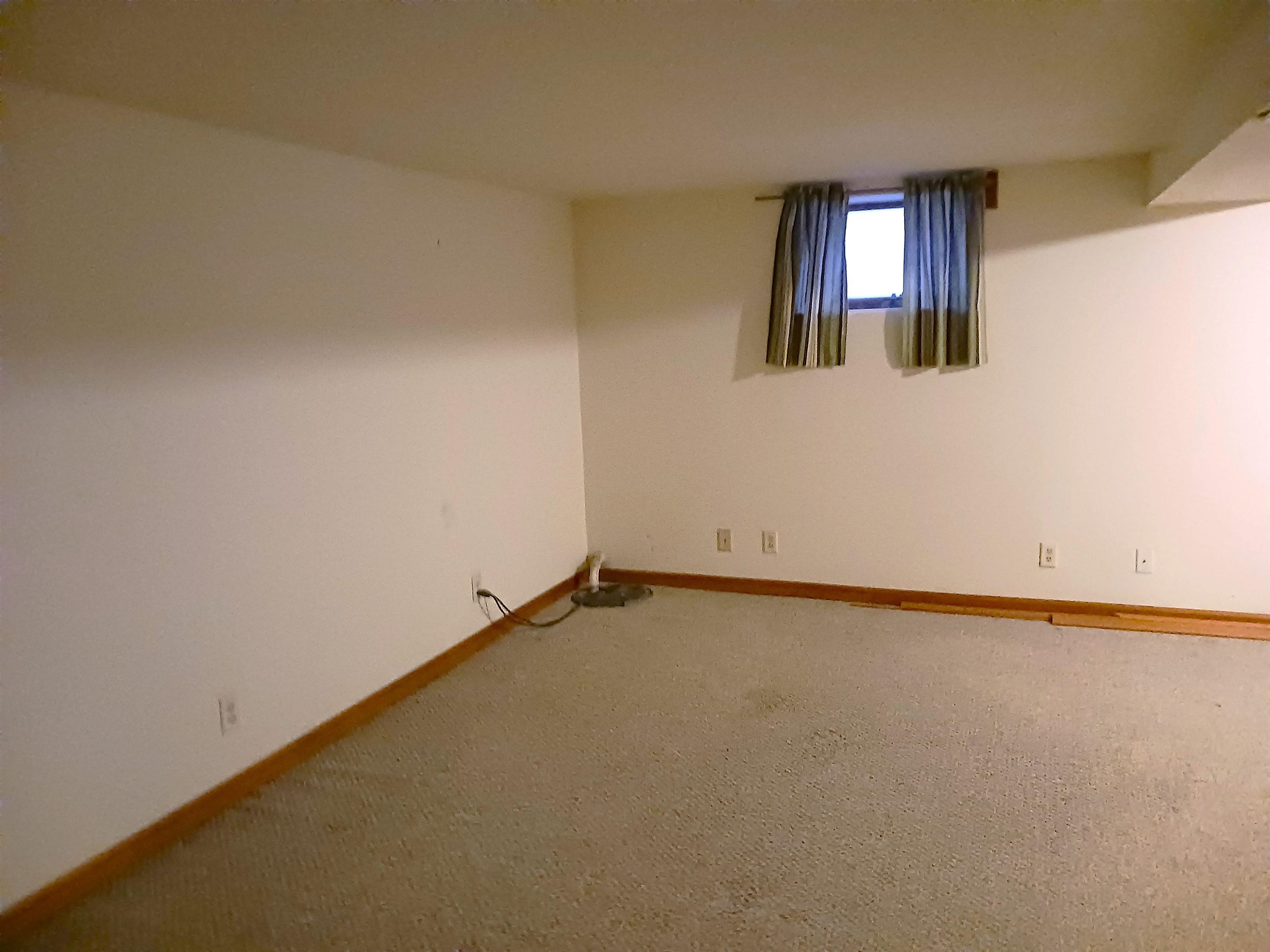 651 WISCONSIN RIVER DRIVE, Port Edwards, Wisconsin 54469, 4 Bedrooms Bedrooms, ,3 BathroomsBathrooms,Residential,For Sale,651 WISCONSIN RIVER DRIVE,22500652