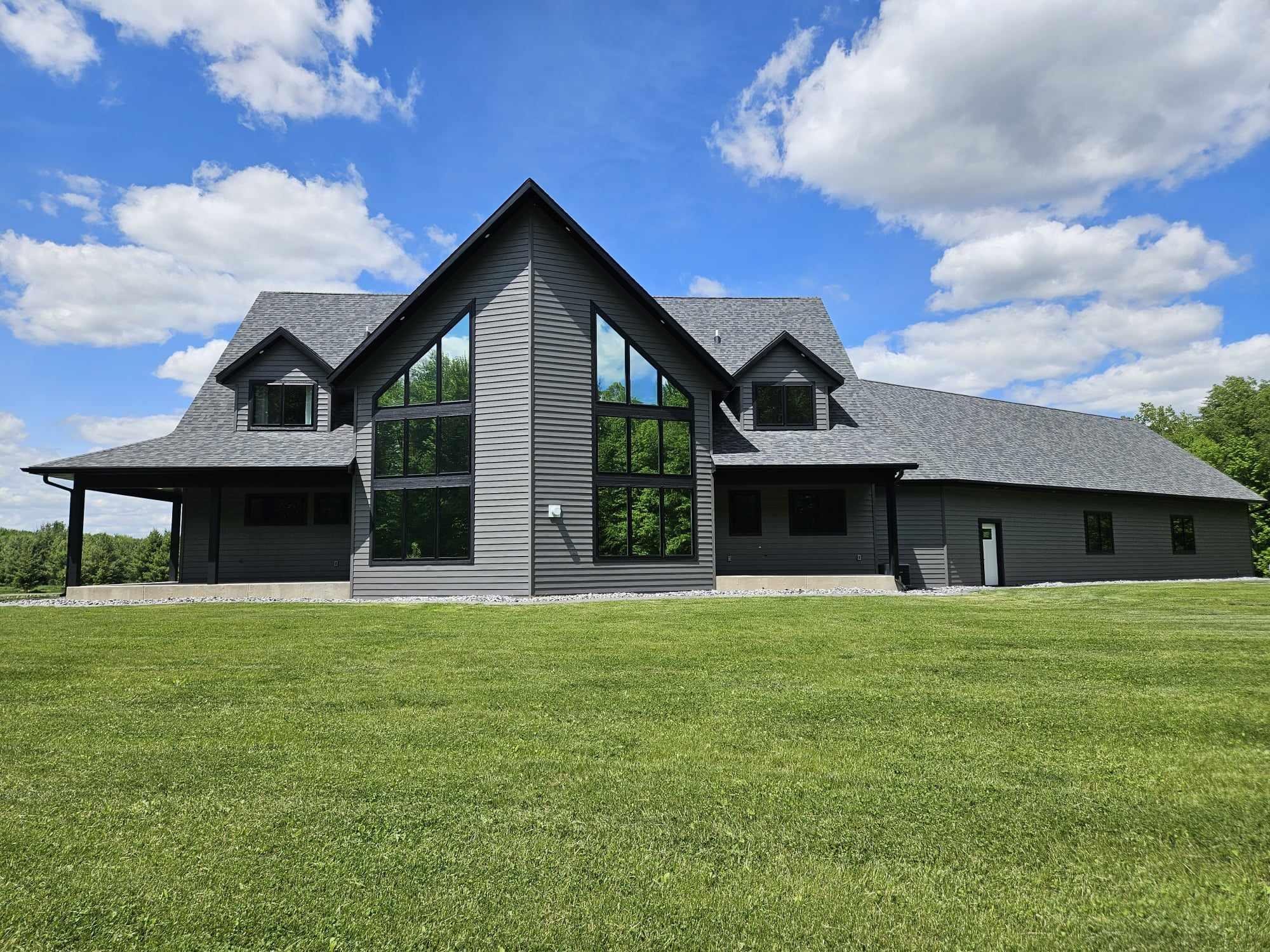 104141 MANN ROAD, Marshfield, Wisconsin 54449, 4 Bedrooms Bedrooms, ,4 BathroomsBathrooms,Residential,For Sale,104141 MANN ROAD,22500665