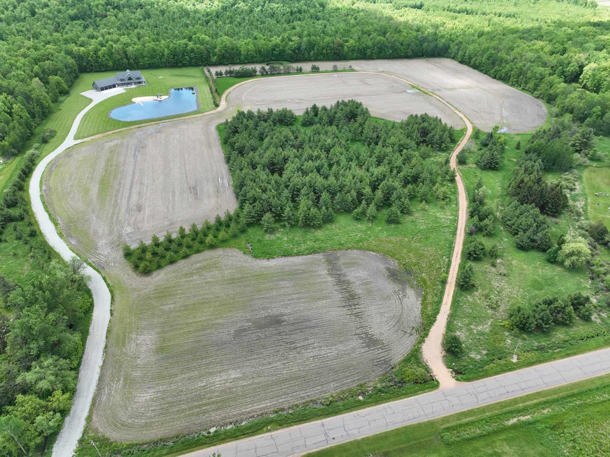 104141 MANN ROAD, Marshfield, Wisconsin 54449, 4 Bedrooms Bedrooms, ,4 BathroomsBathrooms,Residential,For Sale,104141 MANN ROAD,22500665
