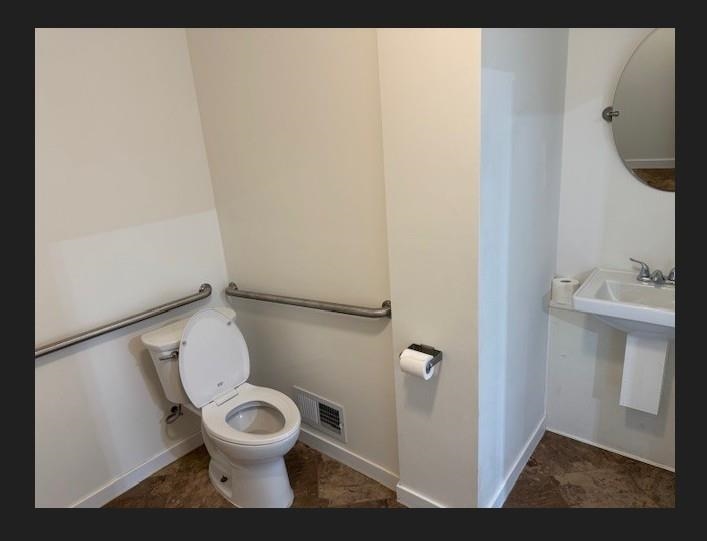 4003 DIXIE AVENUE, Wausau, Wisconsin 54401, ,Commercial/industrial,For Rent,4003 DIXIE AVENUE,22500704