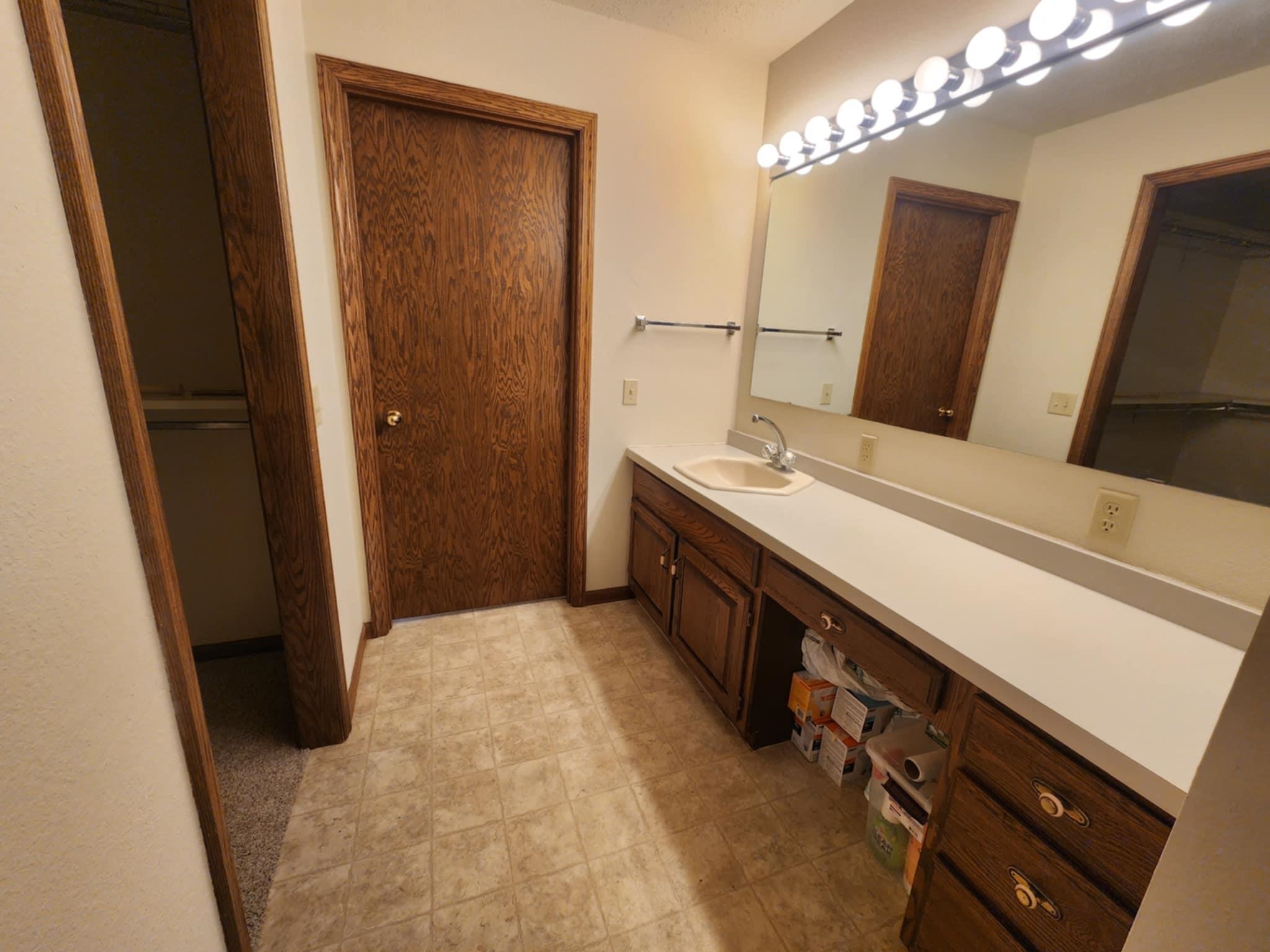 1509 N NORTH HILLS AVENUE, Marshfield, Wisconsin 54449, 4 Bedrooms Bedrooms, ,2 BathroomsBathrooms,Residential,For Sale,1509 N NORTH HILLS AVENUE,22501035
