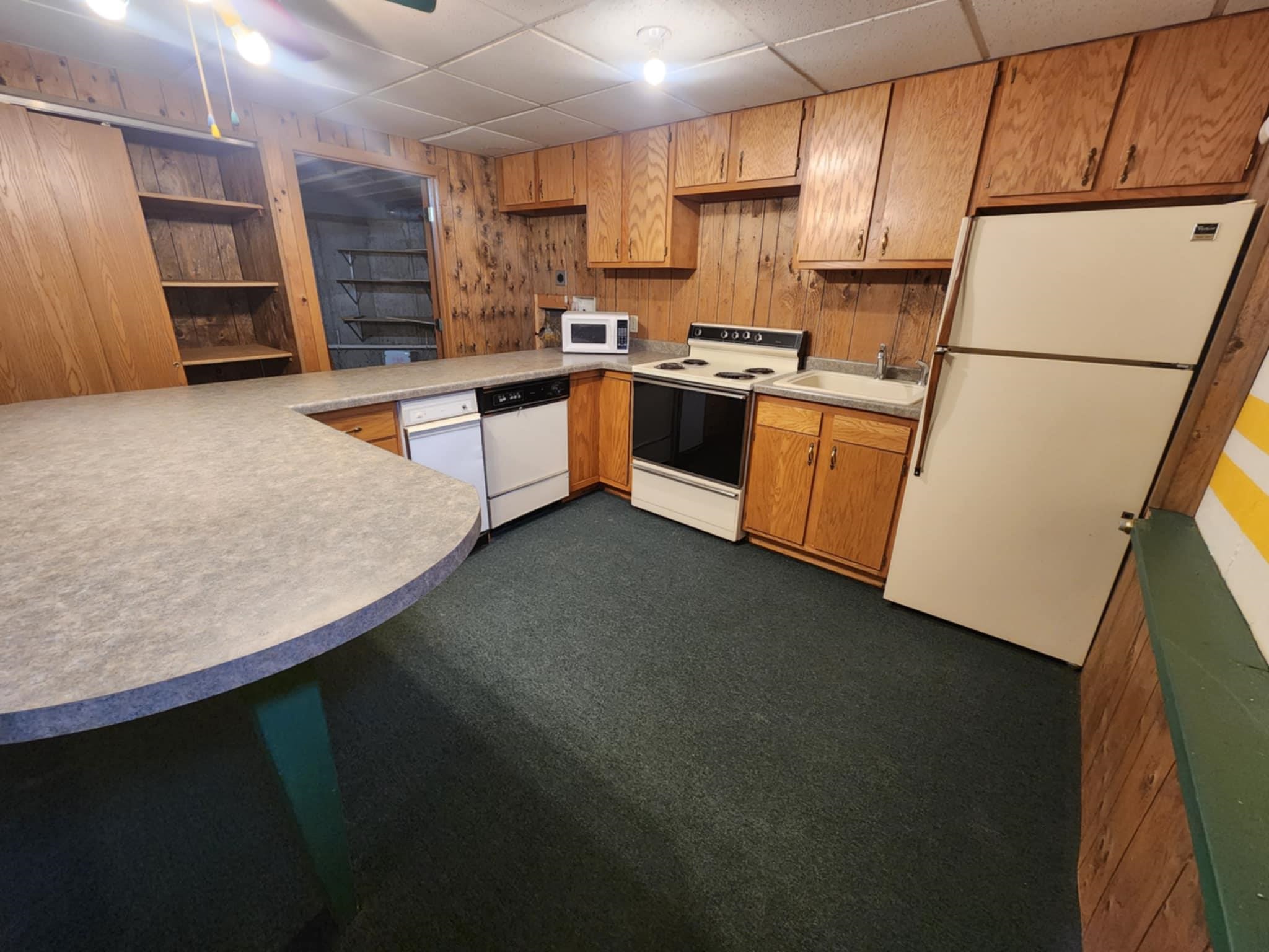 1509 N NORTH HILLS AVENUE, Marshfield, Wisconsin 54449, 4 Bedrooms Bedrooms, ,2 BathroomsBathrooms,Residential,For Sale,1509 N NORTH HILLS AVENUE,22501035