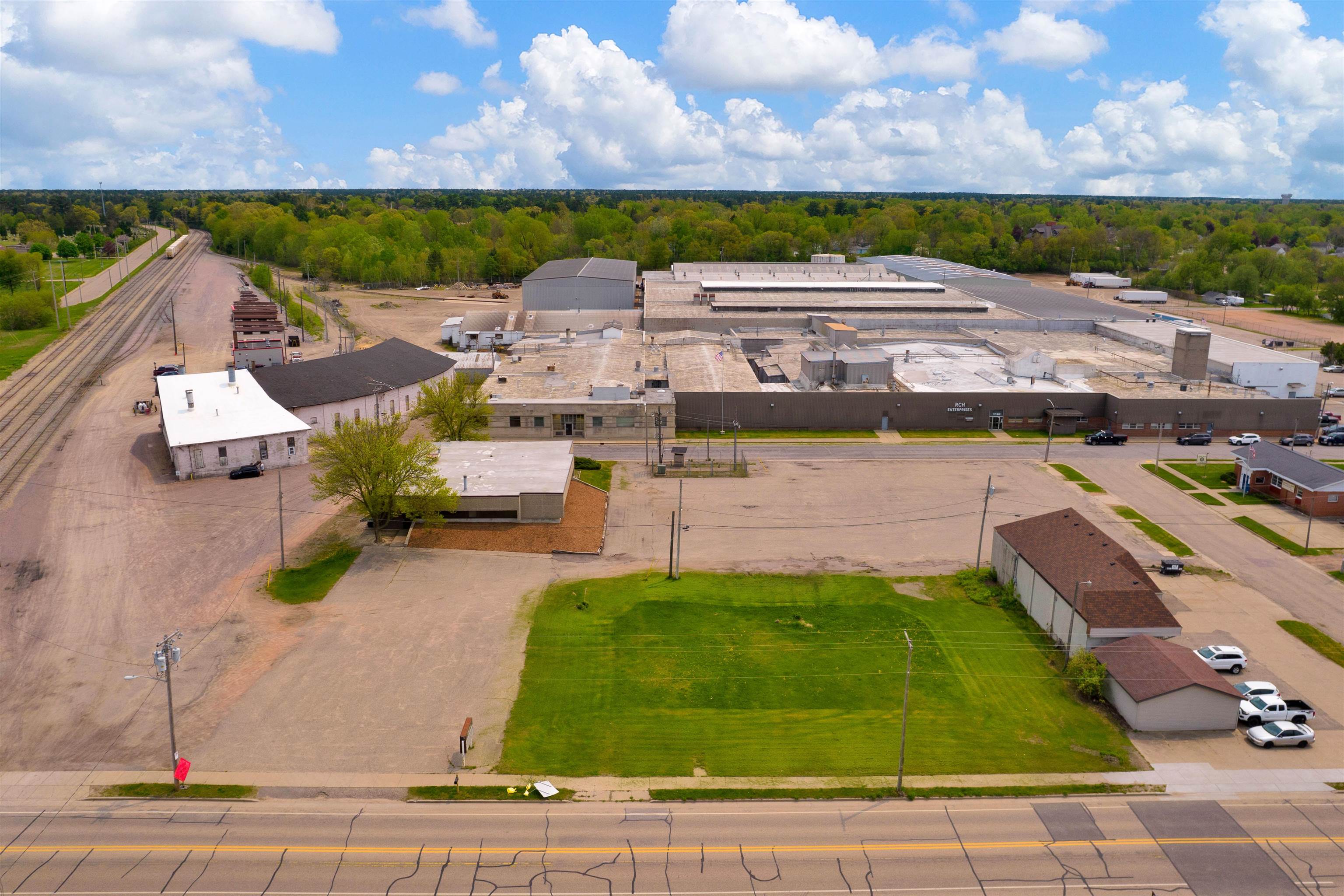 1431 2ND STREET NORTH, Wisconsin Rapids, Wisconsin 54494, ,Commercial/industrial,For Sale,1431 2ND STREET NORTH,22501043