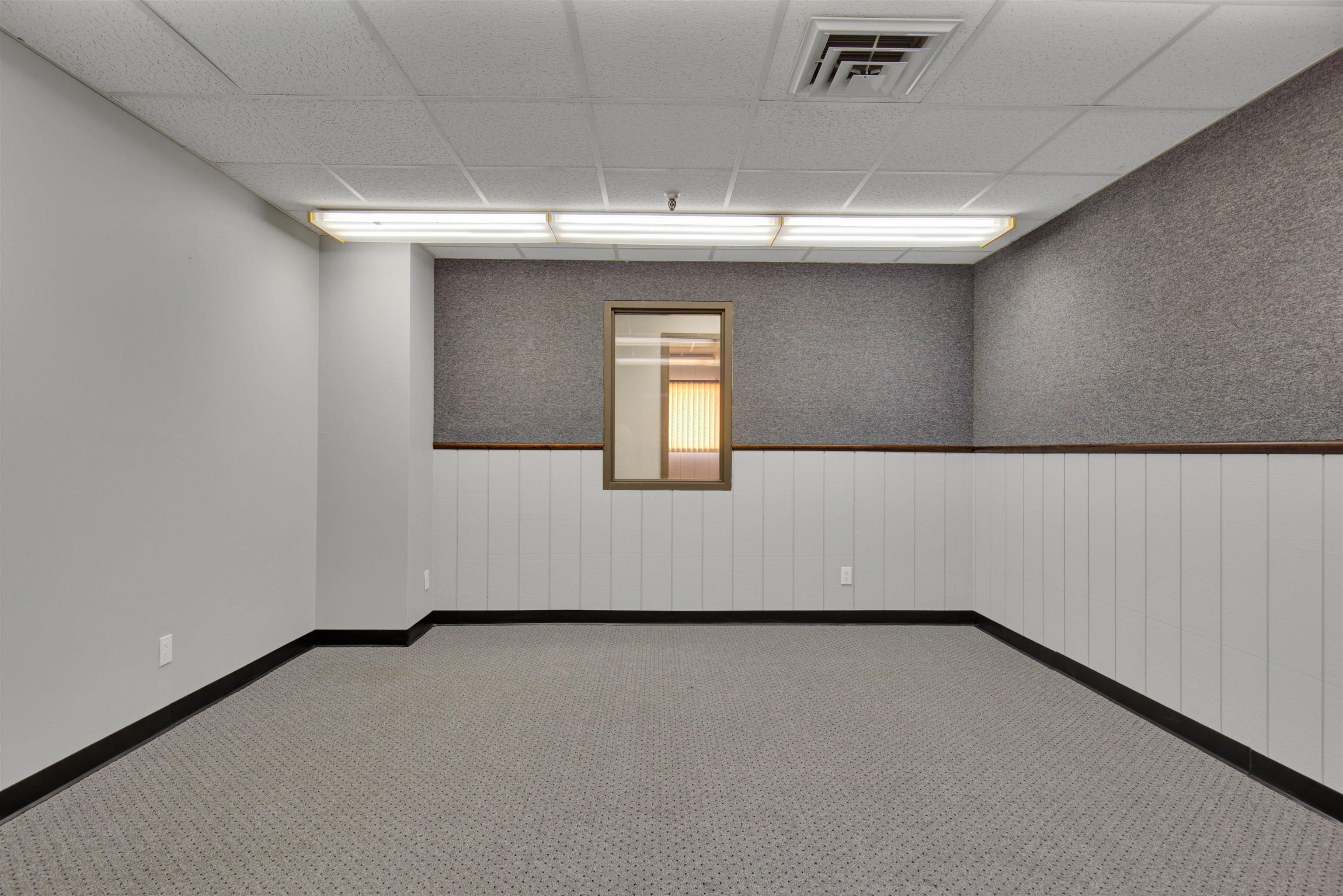 1431 2ND STREET NORTH, Wisconsin Rapids, Wisconsin 54494, ,Commercial/industrial,For Rent,1431 2ND STREET NORTH,22501048