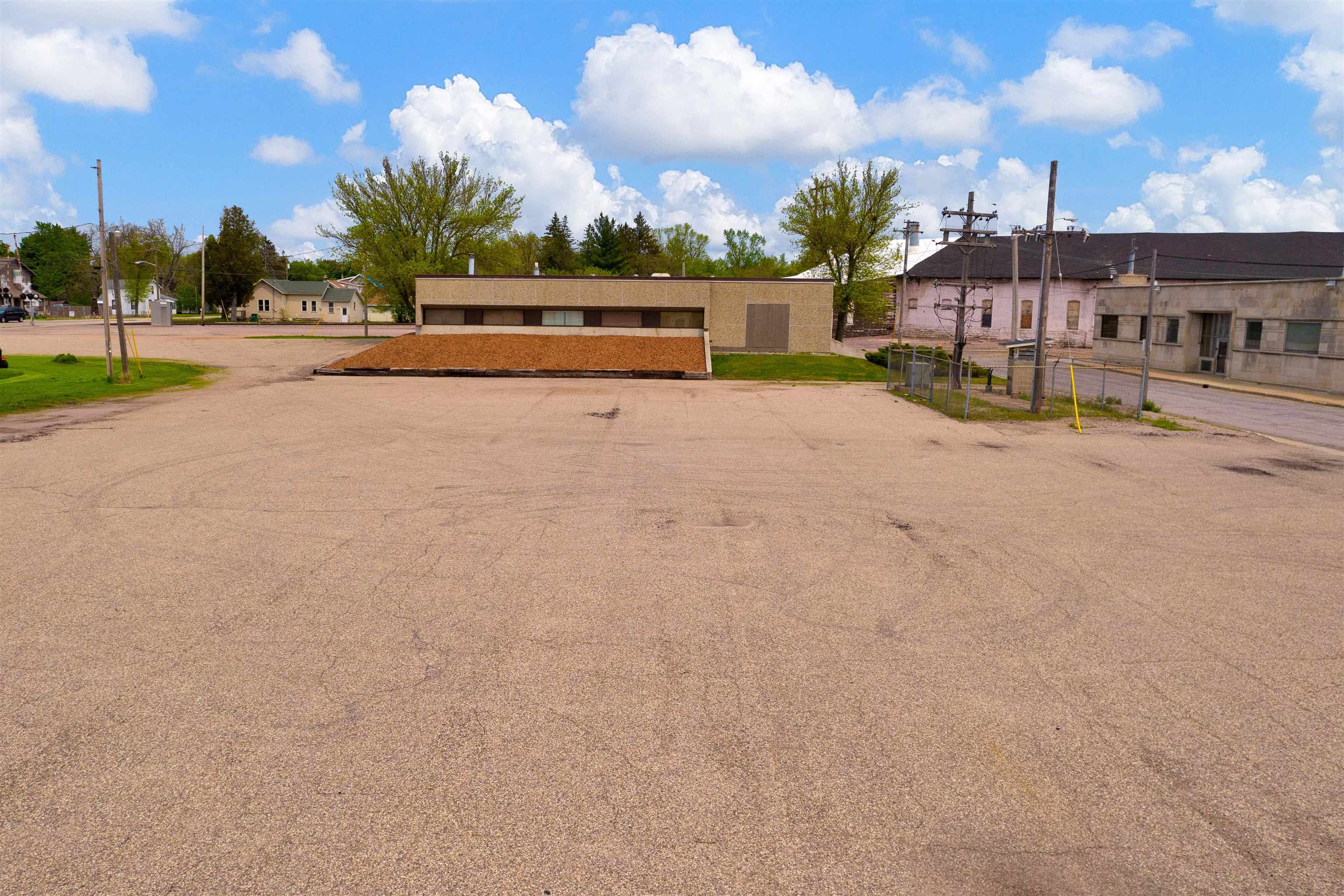 1431 2ND STREET NORTH, Wisconsin Rapids, Wisconsin 54494, ,Commercial/industrial,For Rent,1431 2ND STREET NORTH,22501048