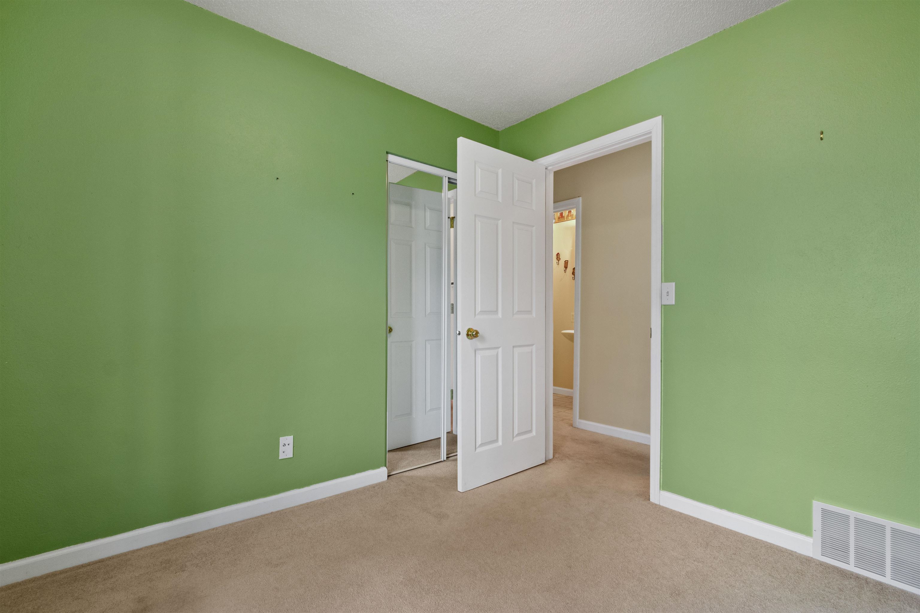 1411 32nd Street South