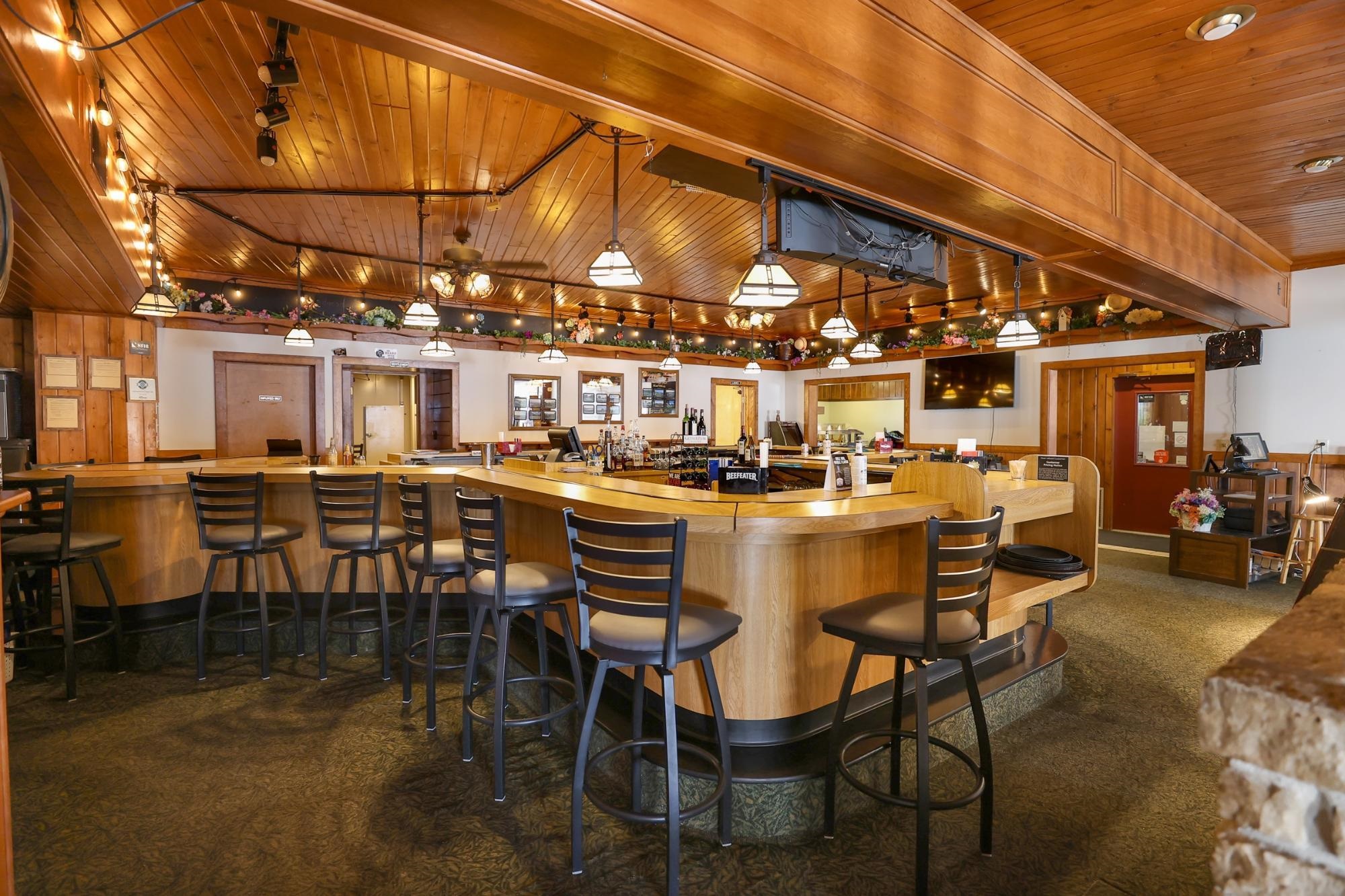 1315 FORREST AVENUE, Antigo, Wisconsin 54409, ,Commercial/industrial,For Sale,1315 FORREST AVENUE,22501085