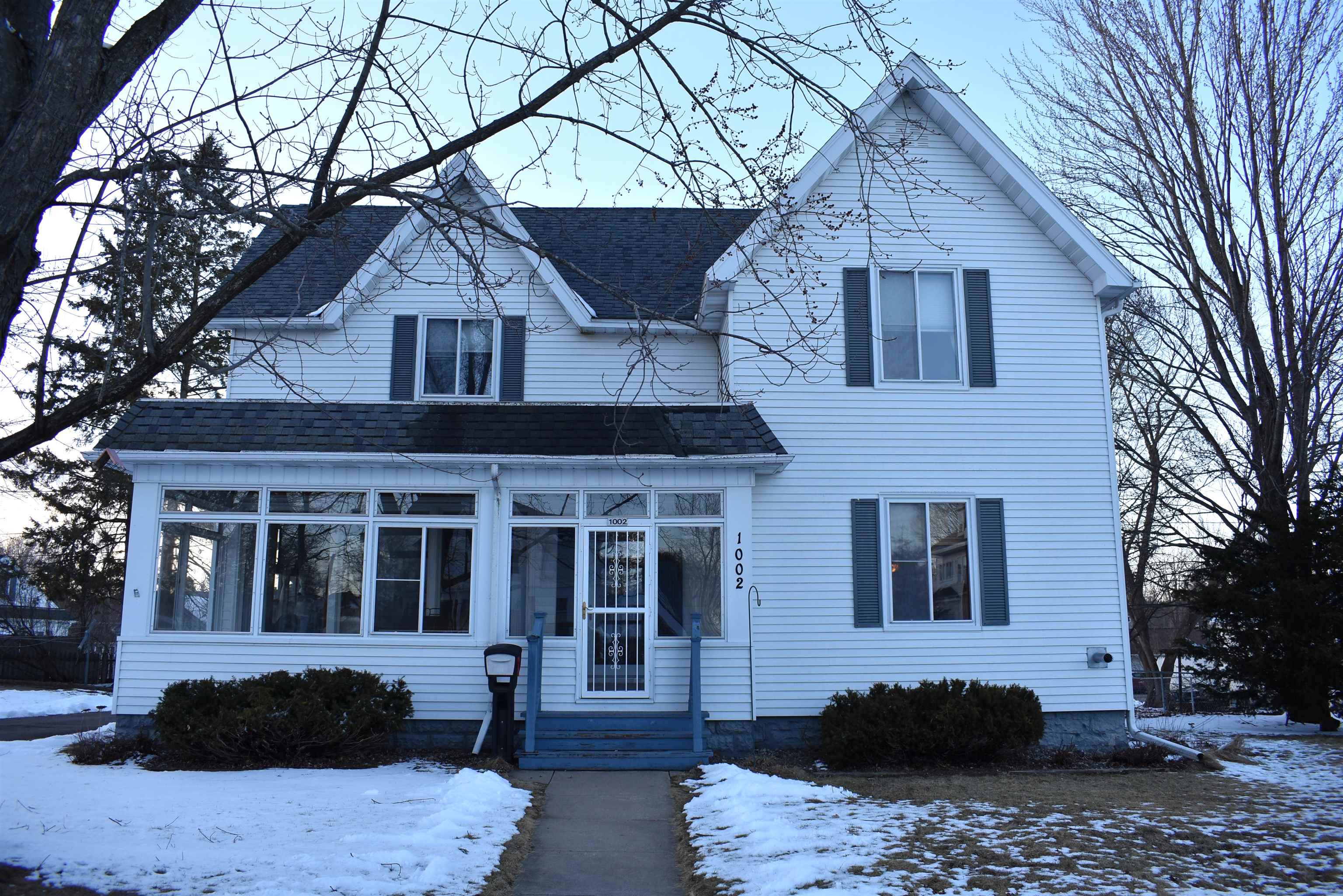 1002 E 4TH STREET, Merrill, Wisconsin 54452, 3 Bedrooms Bedrooms, ,2 BathroomsBathrooms,Residential,For Sale,1002 E 4TH STREET,22501121