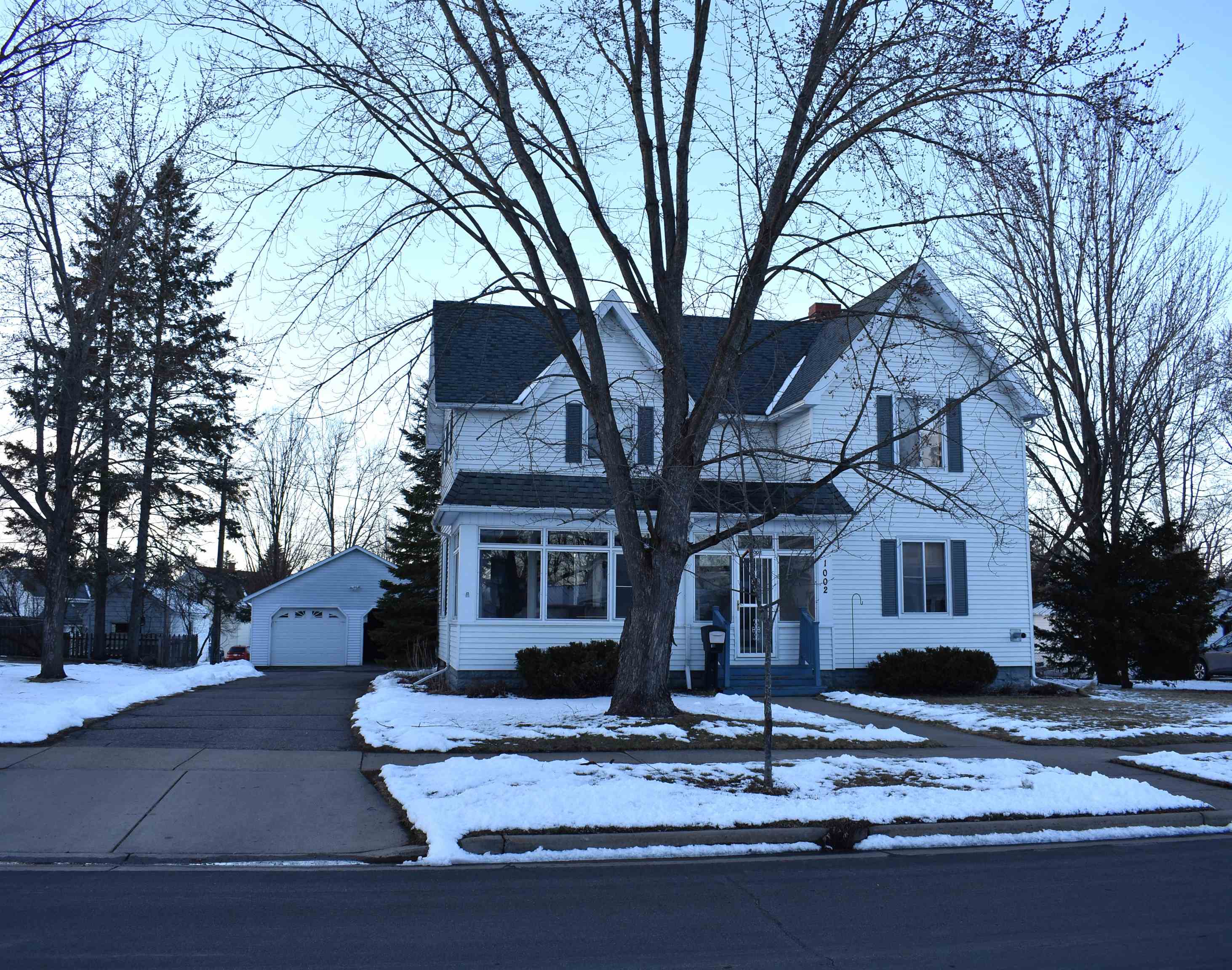 1002 E 4TH STREET, Merrill, Wisconsin 54452, 3 Bedrooms Bedrooms, ,2 BathroomsBathrooms,Residential,For Sale,1002 E 4TH STREET,22501121