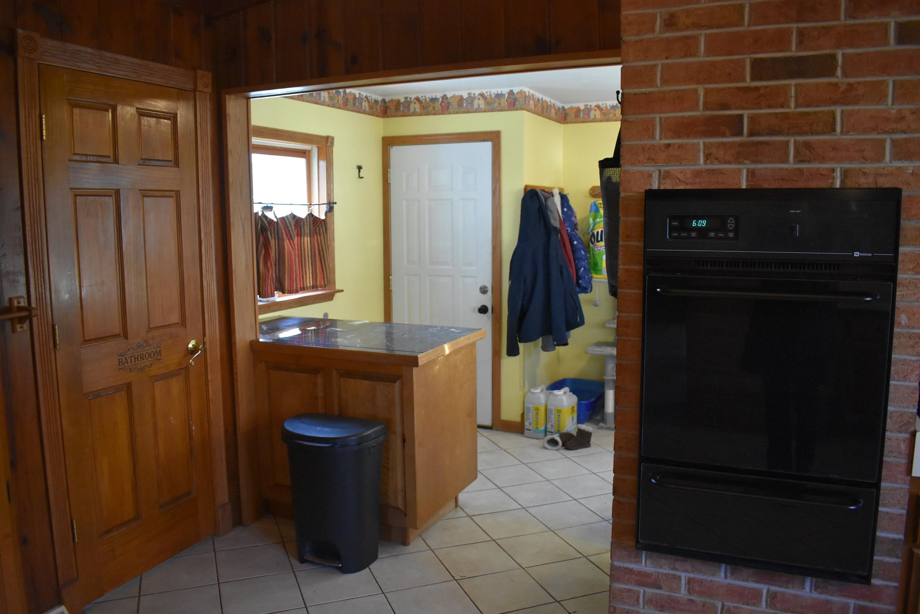 1002 E 4TH STREET, Merrill, Wisconsin 54452, 3 Bedrooms Bedrooms, ,2 BathroomsBathrooms,Residential,For Sale,1002 E 4TH STREET,22501121