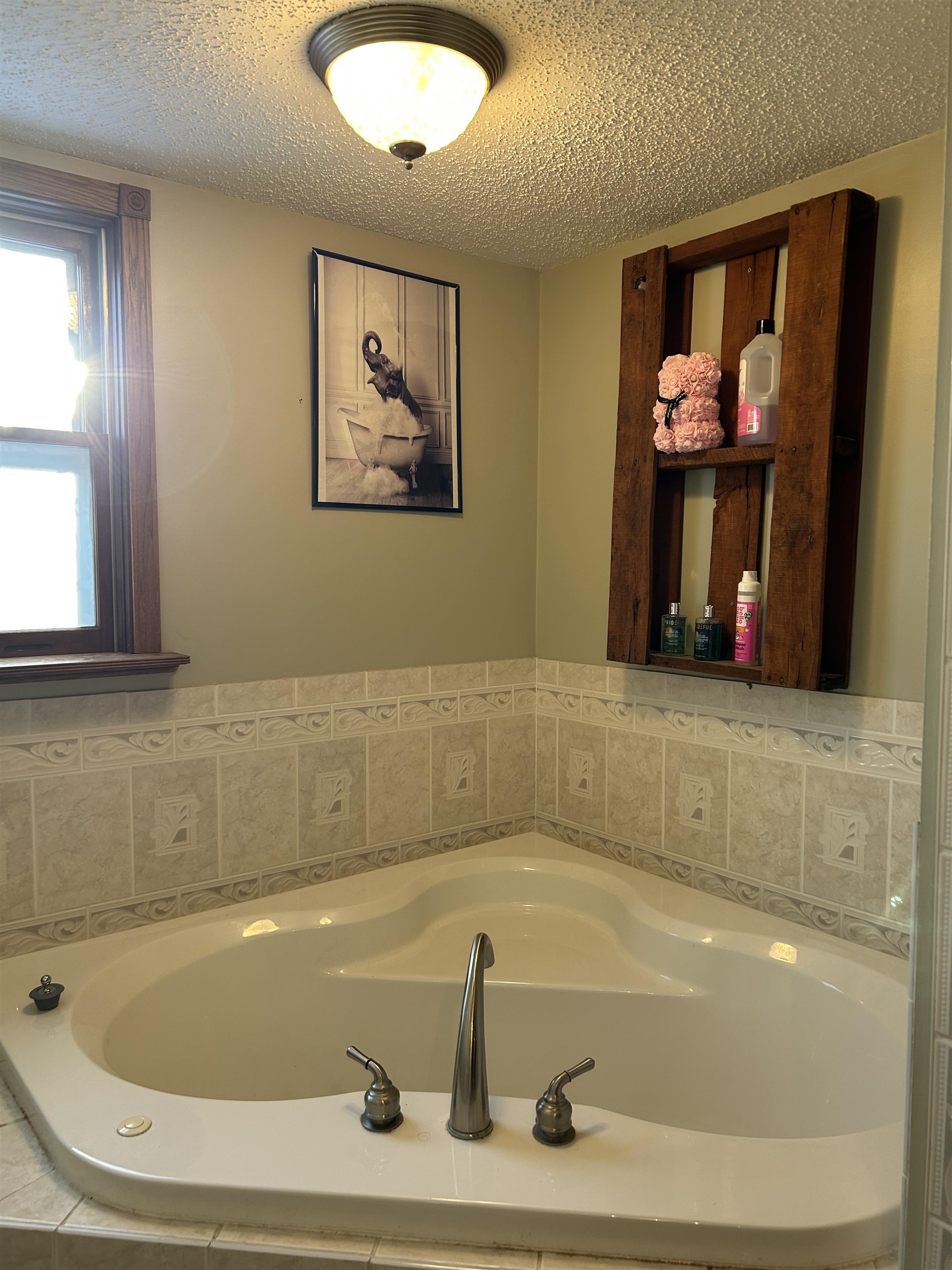 1002 E 4TH STREET, Merrill, Wisconsin 54452, 3 Bedrooms Bedrooms, ,2 BathroomsBathrooms,Residential,For Sale,1002 E 4TH STREET,22501121