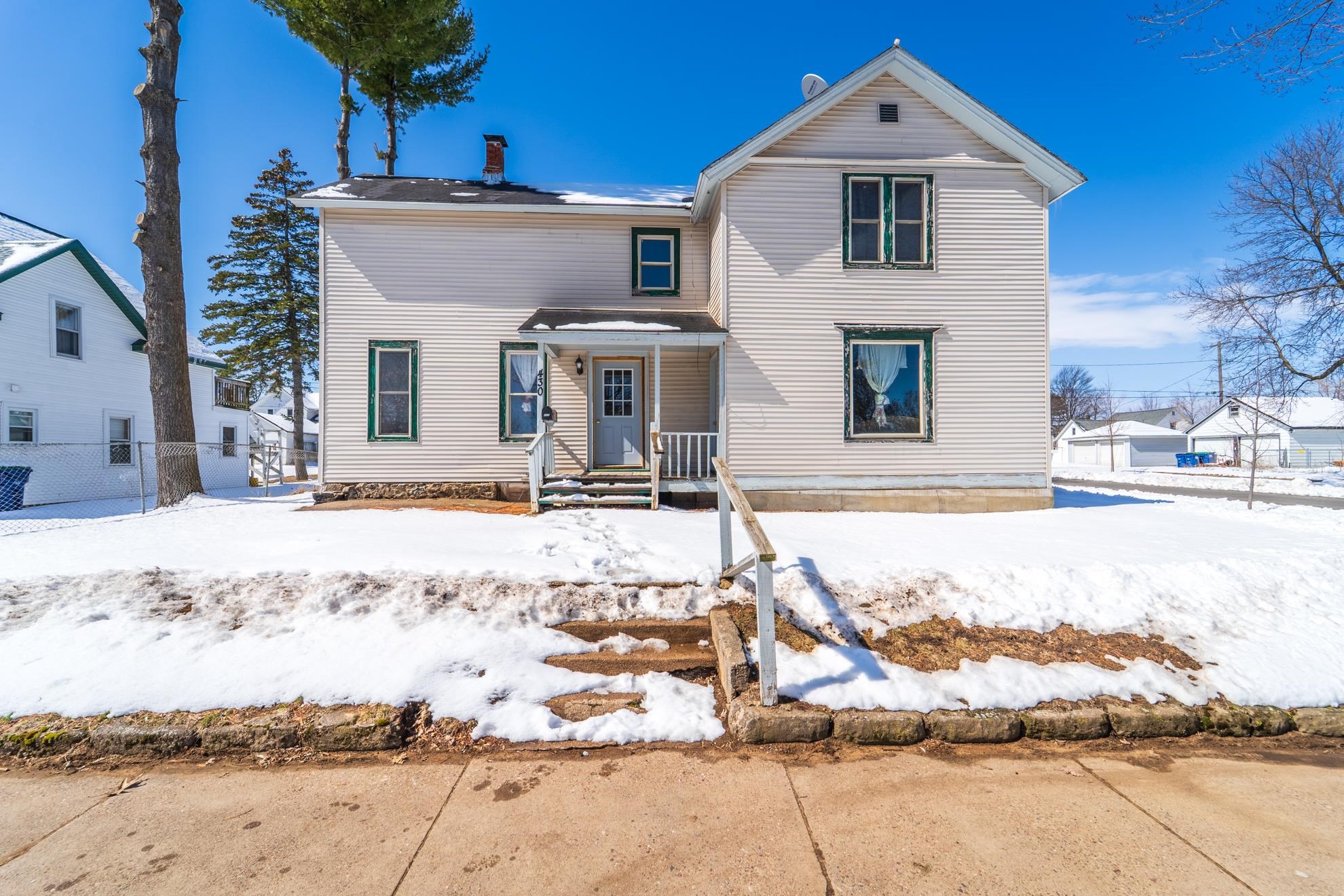 430 N 2ND AVENUE, Wausau, Wisconsin 54401, 4 Bedrooms Bedrooms, ,2 BathroomsBathrooms,Residential,For Sale,430 N 2ND AVENUE,22501130