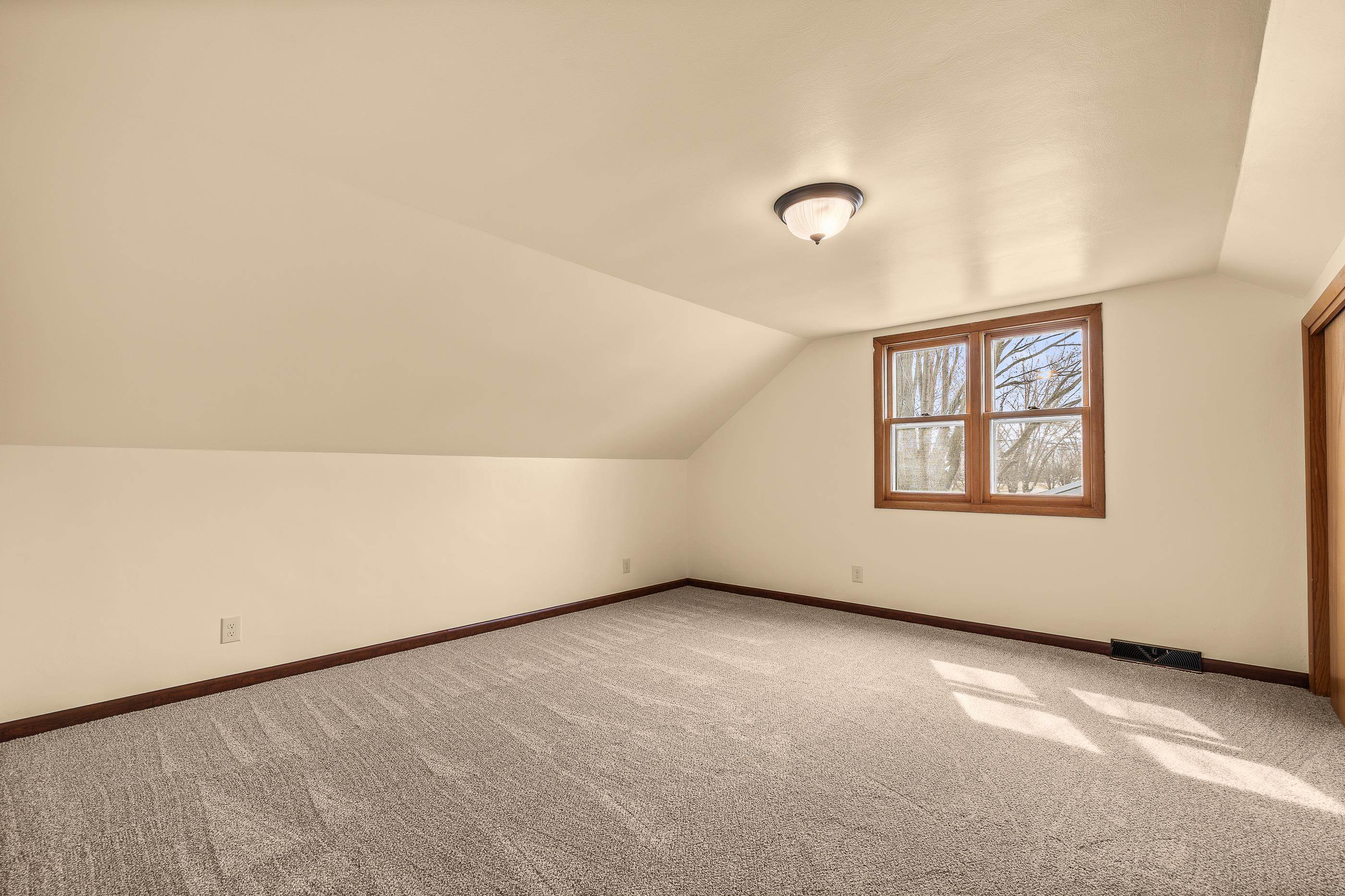 6971 HILLCREST AVENUE, Rudolph, Wisconsin 54475, 3 Bedrooms Bedrooms, ,2 BathroomsBathrooms,Residential,For Sale,6971 HILLCREST AVENUE,22501140