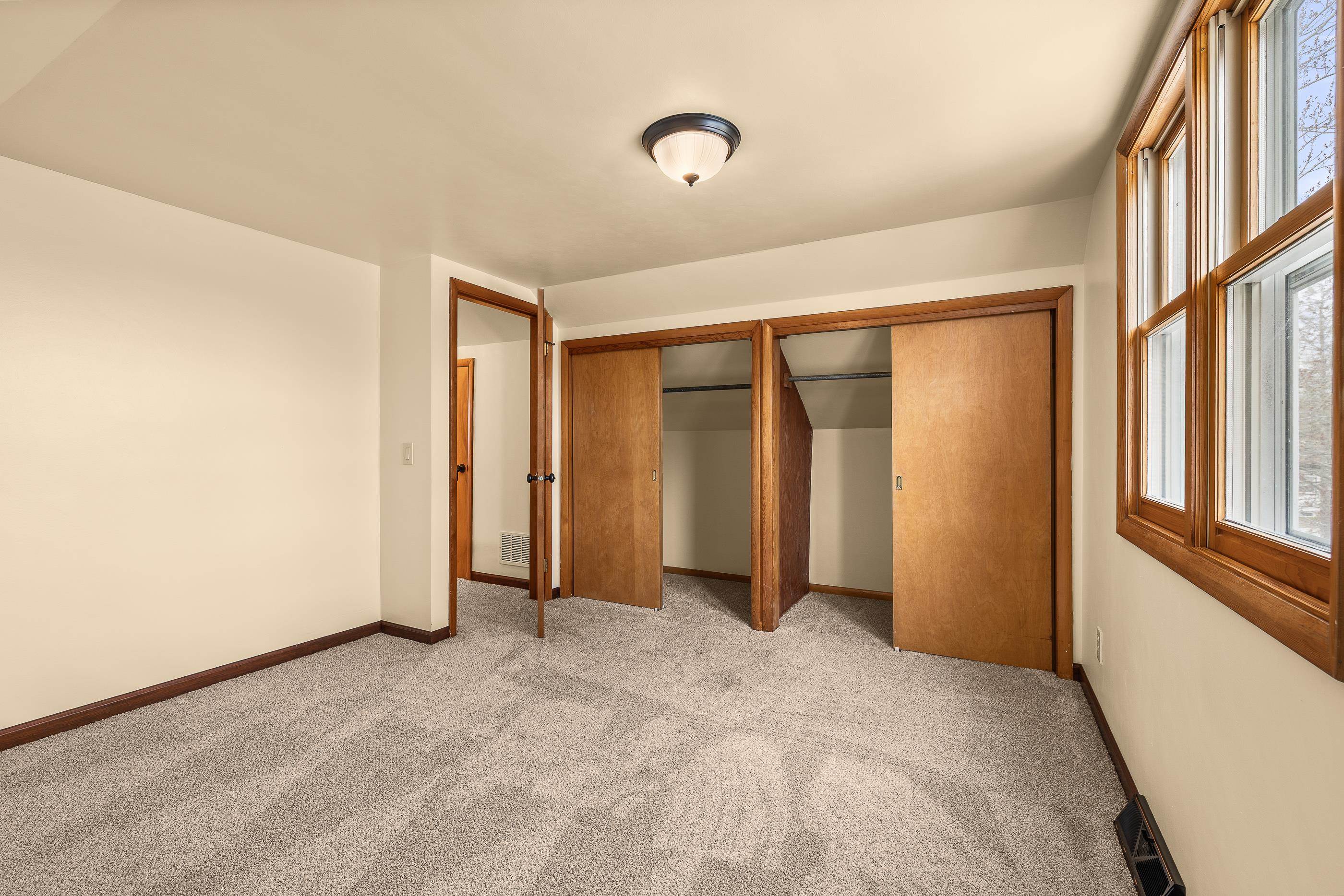 6971 HILLCREST AVENUE, Rudolph, Wisconsin 54475, 3 Bedrooms Bedrooms, ,2 BathroomsBathrooms,Residential,For Sale,6971 HILLCREST AVENUE,22501140