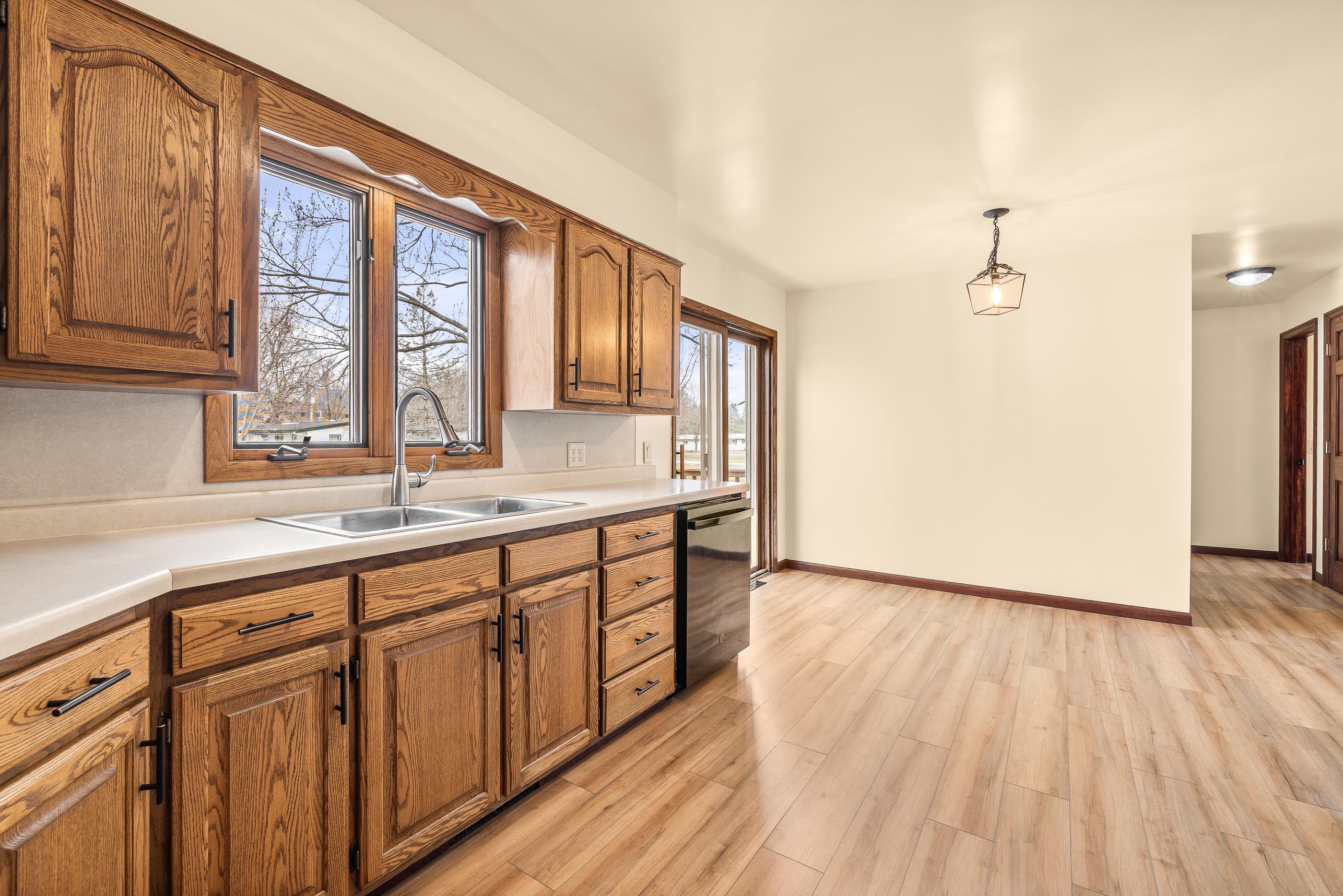 6971 HILLCREST AVENUE, Rudolph, Wisconsin 54475, 3 Bedrooms Bedrooms, ,2 BathroomsBathrooms,Residential,For Sale,6971 HILLCREST AVENUE,22501140