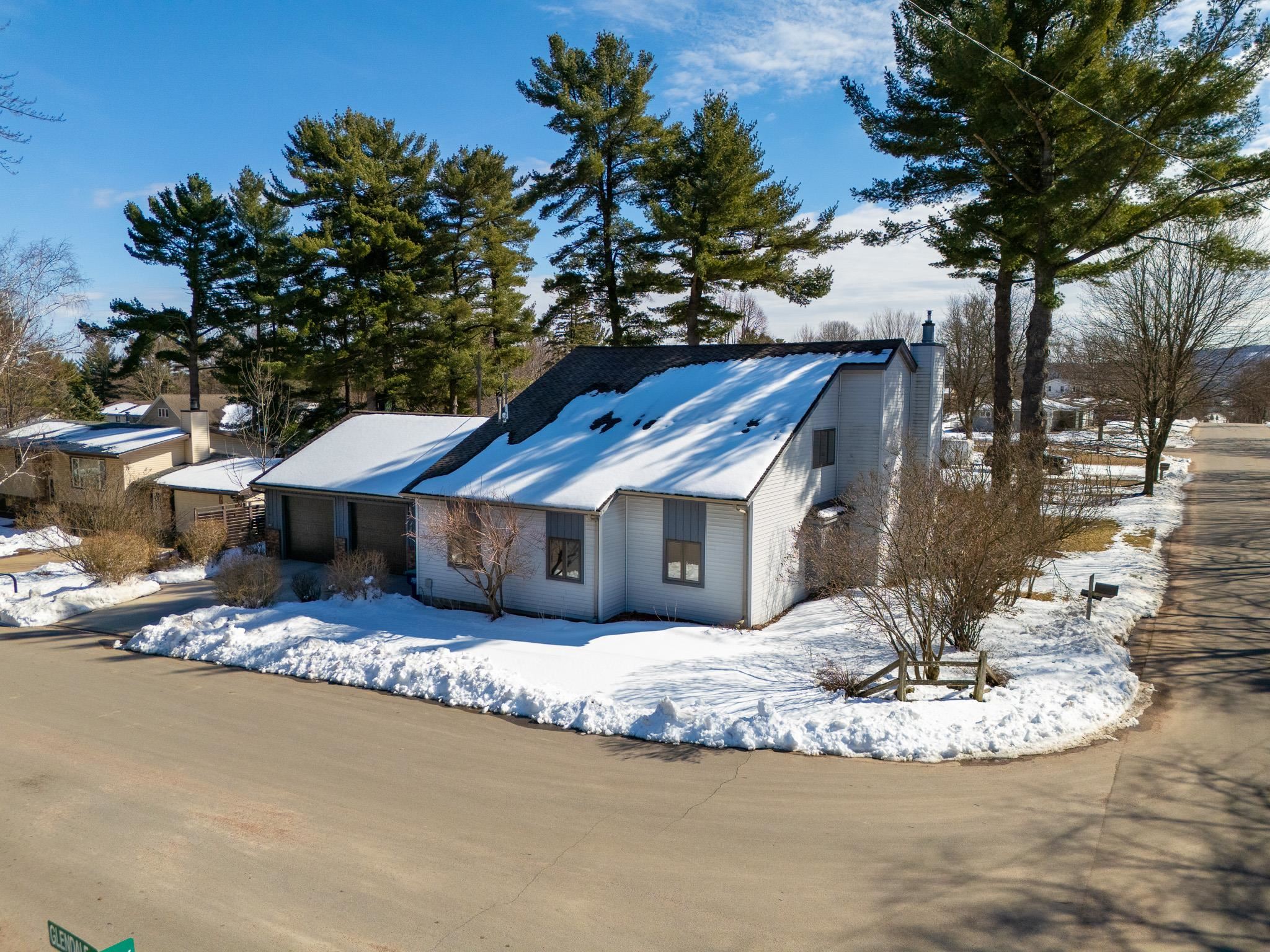 3115 GLENDALE AVENUE, Wausau, Wisconsin 54401, 4 Bedrooms Bedrooms, ,3 BathroomsBathrooms,Residential,For Sale,3115 GLENDALE AVENUE,22501142