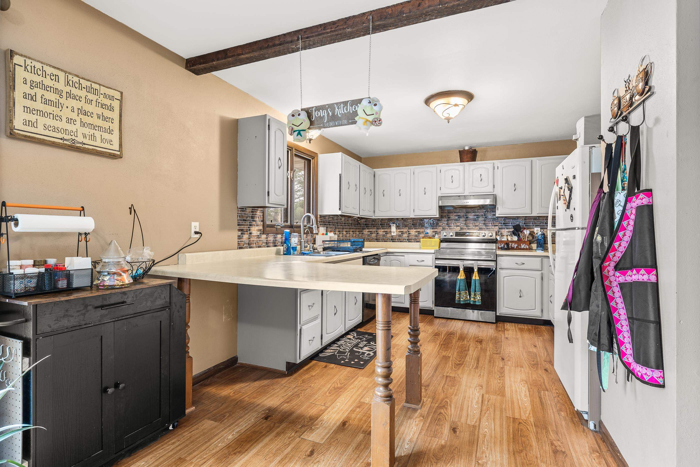 2911 SOO MARIE AVENUE, Stevens Point, Wisconsin 54481, 3 Bedrooms Bedrooms, ,2 BathroomsBathrooms,Residential,For Sale,2911 SOO MARIE AVENUE,22501143