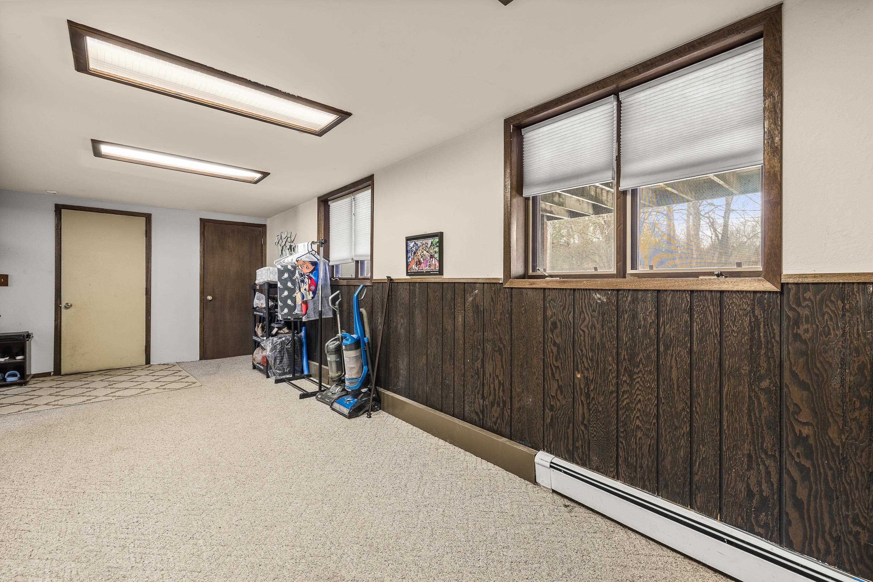 2911 SOO MARIE AVENUE, Stevens Point, Wisconsin 54481, 3 Bedrooms Bedrooms, ,2 BathroomsBathrooms,Residential,For Sale,2911 SOO MARIE AVENUE,22501143
