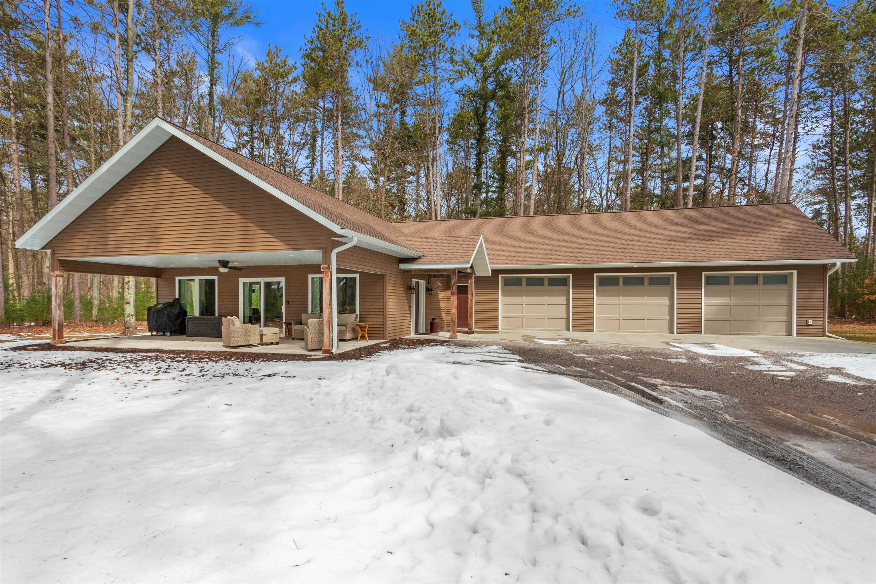 2426 LAKE ROAD, Junction City, Wisconsin 54443, 3 Bedrooms Bedrooms, ,2 BathroomsBathrooms,Residential,For Sale,2426 LAKE ROAD,22501144