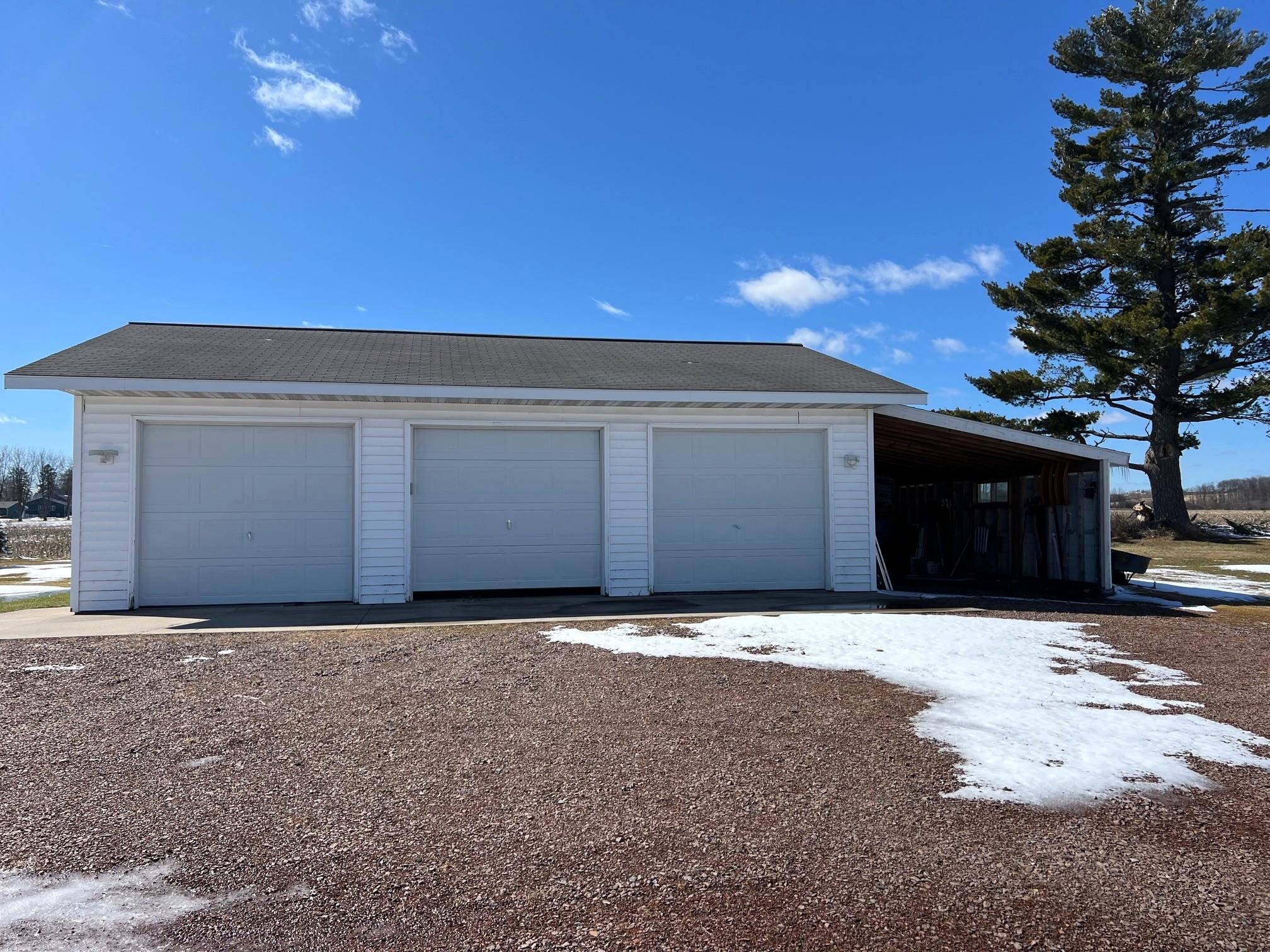 10596 MAC ARTHUR DRIVE, Marshfield, Wisconsin 54449, 3 Bedrooms Bedrooms, ,2 BathroomsBathrooms,Residential,For Sale,10596 MAC ARTHUR DRIVE,22501171