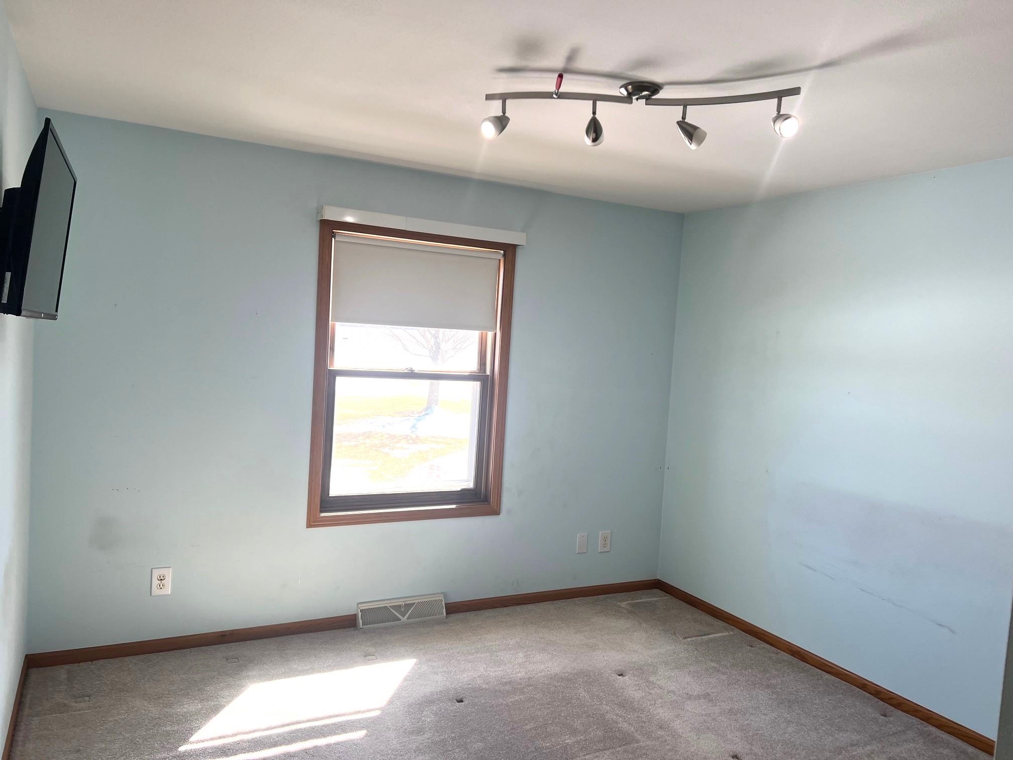 10596 MAC ARTHUR DRIVE, Marshfield, Wisconsin 54449, 3 Bedrooms Bedrooms, ,2 BathroomsBathrooms,Residential,For Sale,10596 MAC ARTHUR DRIVE,22501171